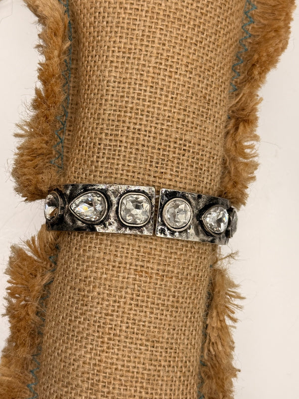 Alice Tear Drop Stone Bracelet