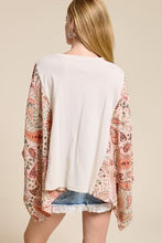 Zutter Rock n Roll Vintaage  Graphic Rustic Kantha Top