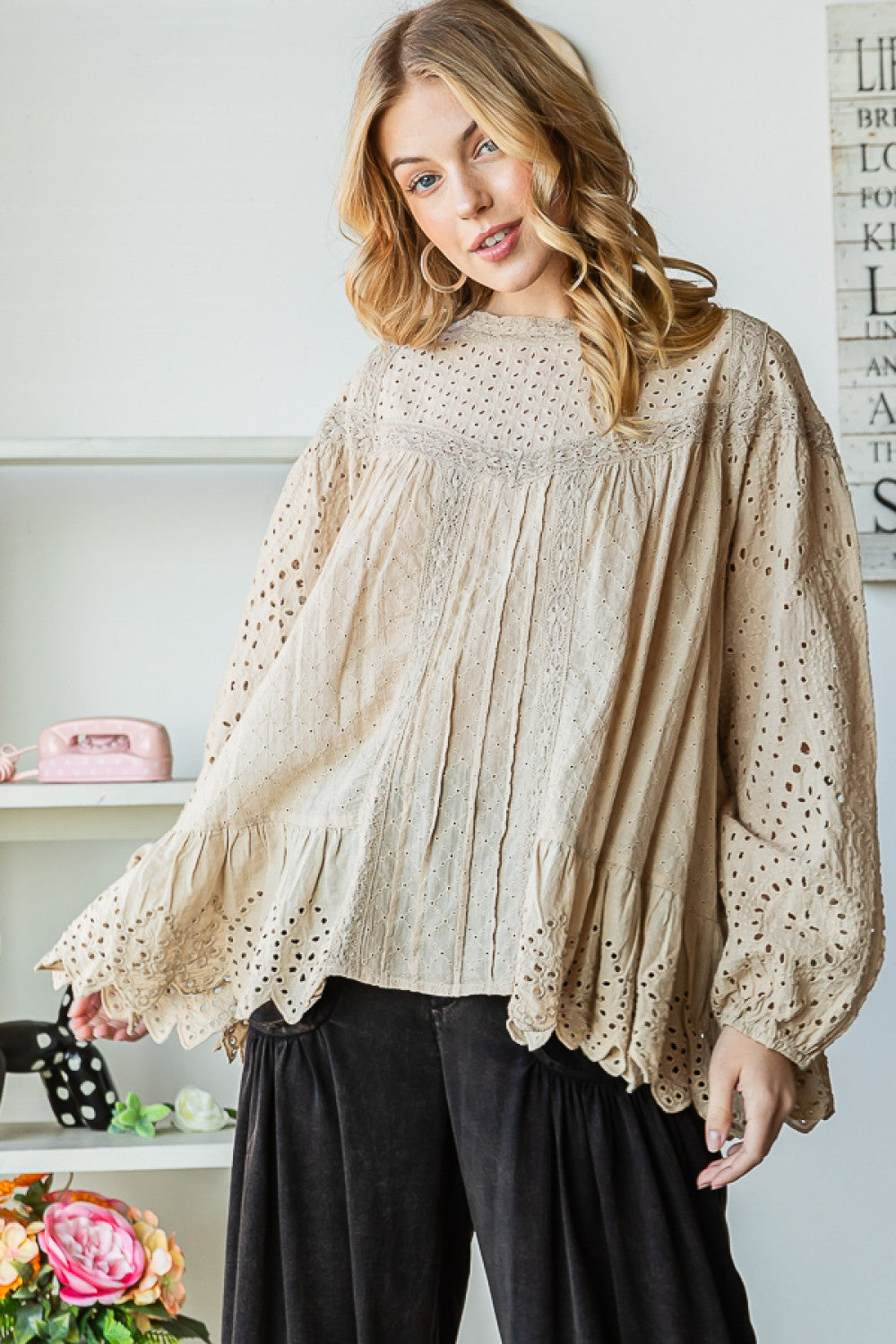 WASHED EYELET BLOUSE