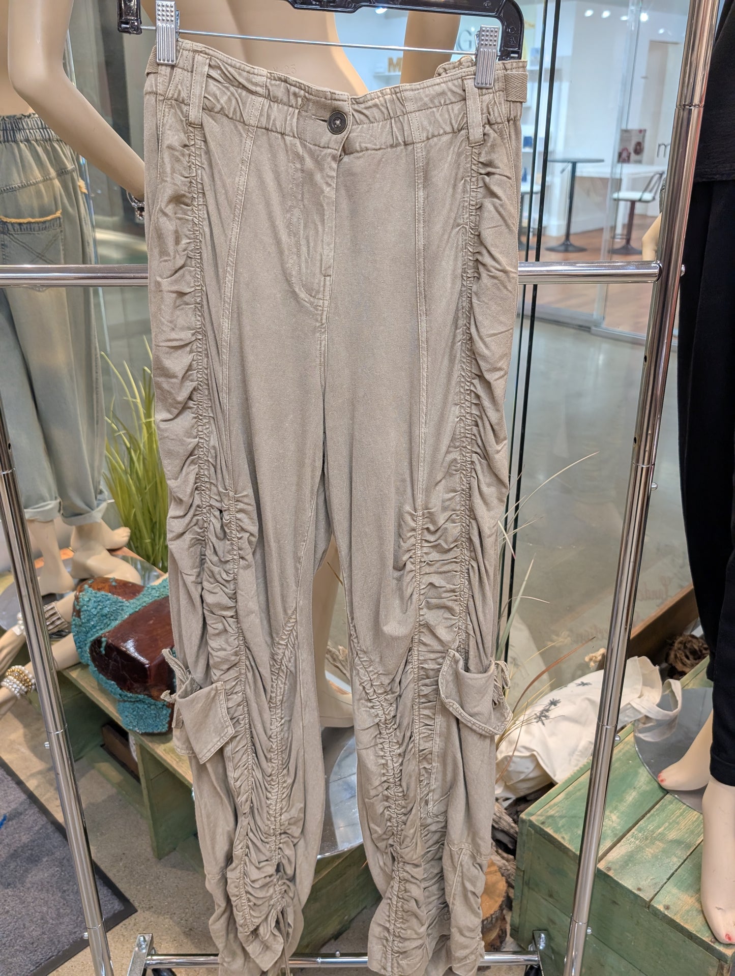 Pre-Order Paper Lace Khaki Pants PL-G653P