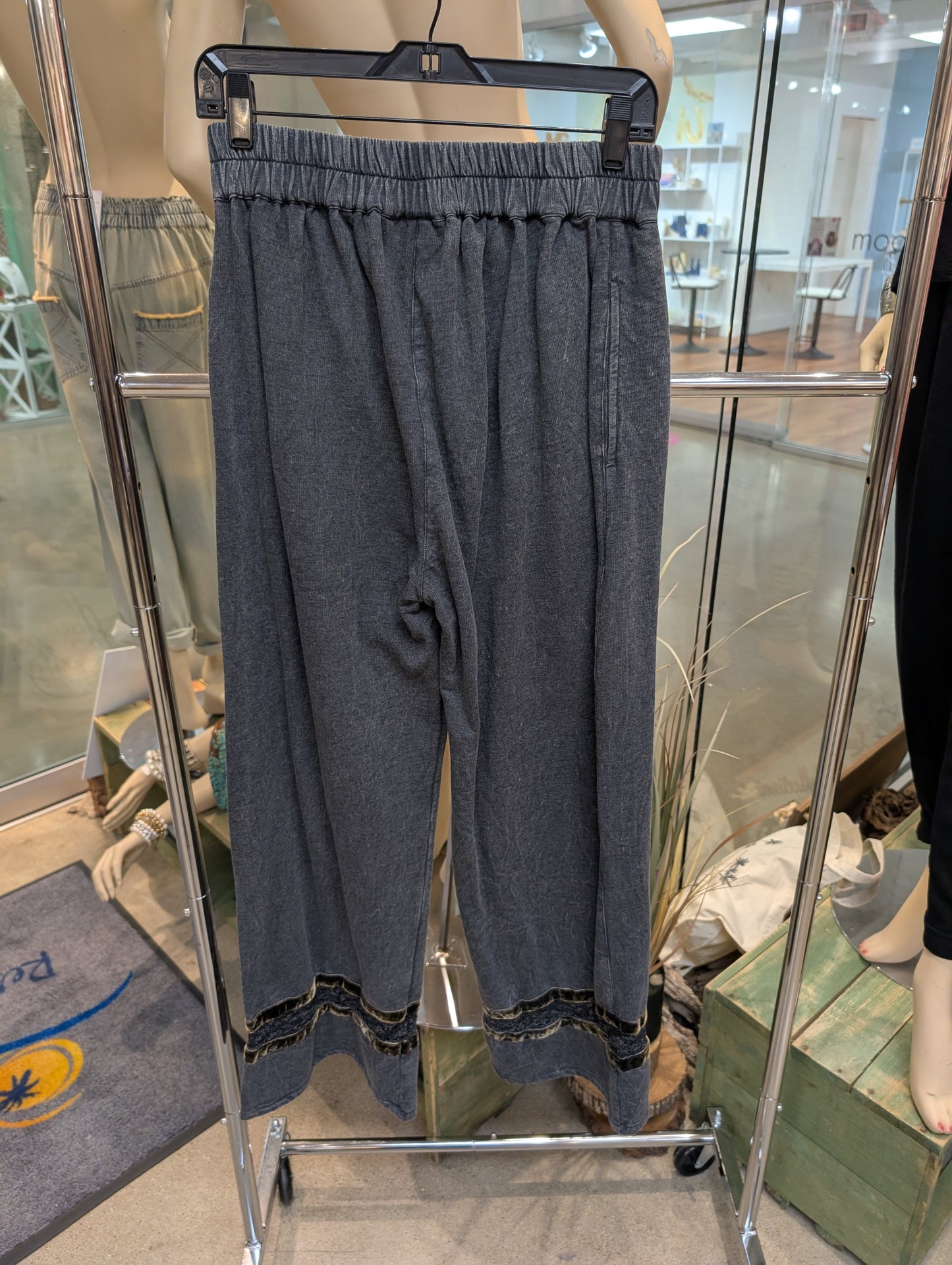 Pre-Oder Paper Lace Pants PL-H773P
