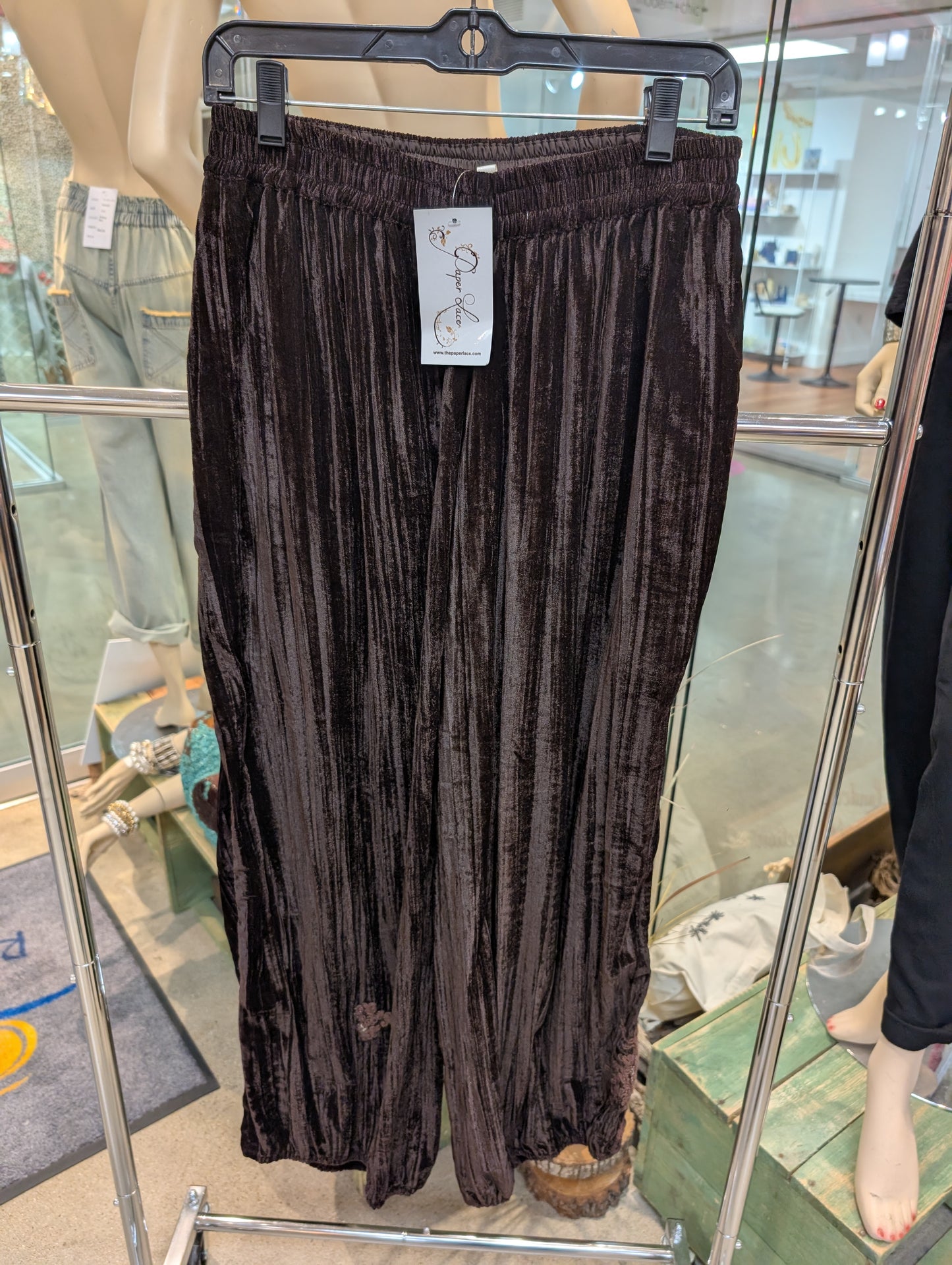Pre-Order Paper Lace Velvet Pants PL-R248P