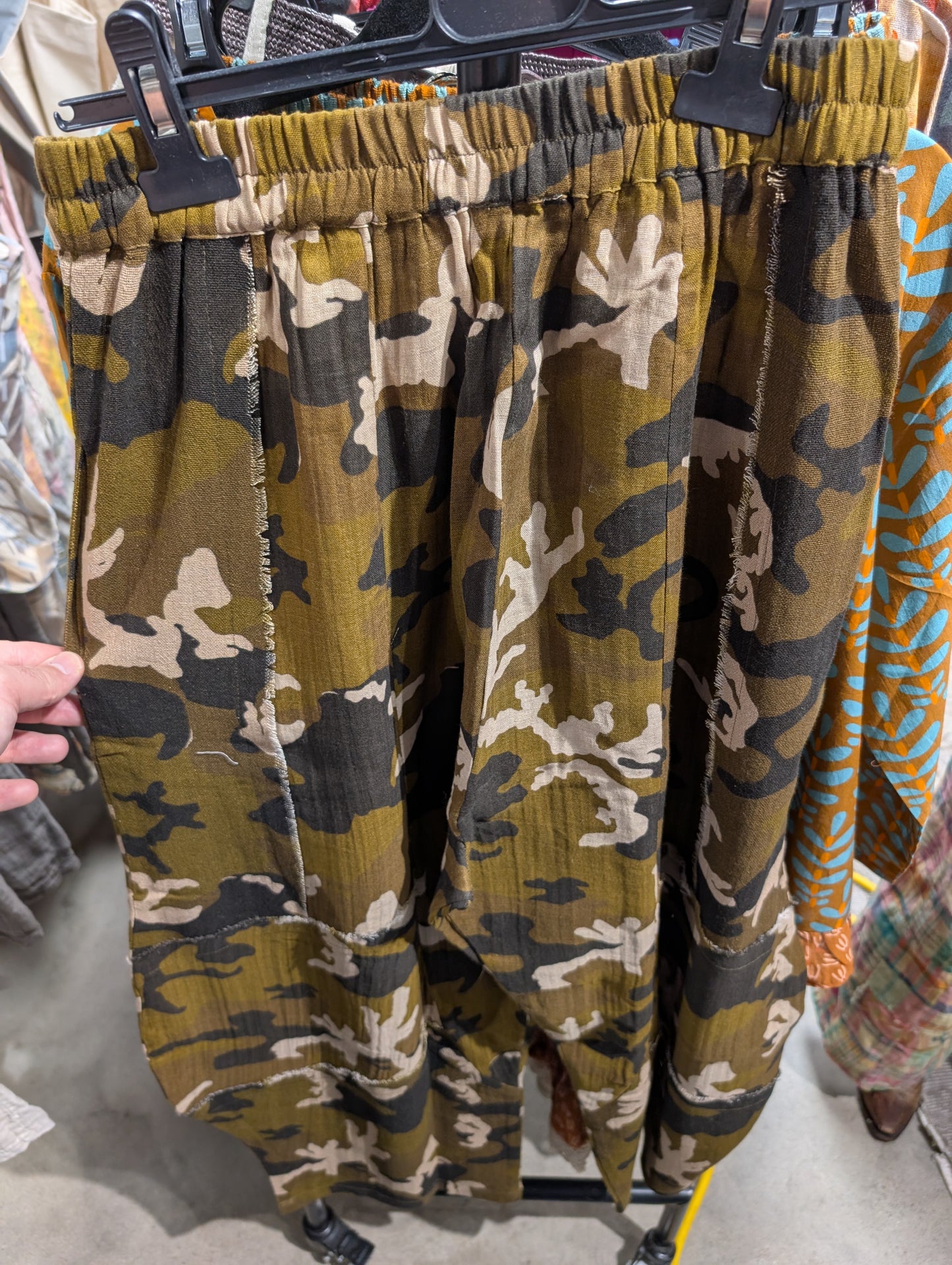 Pre order I love linen camo pants ( #6554  Double Gauze R156 TAN)