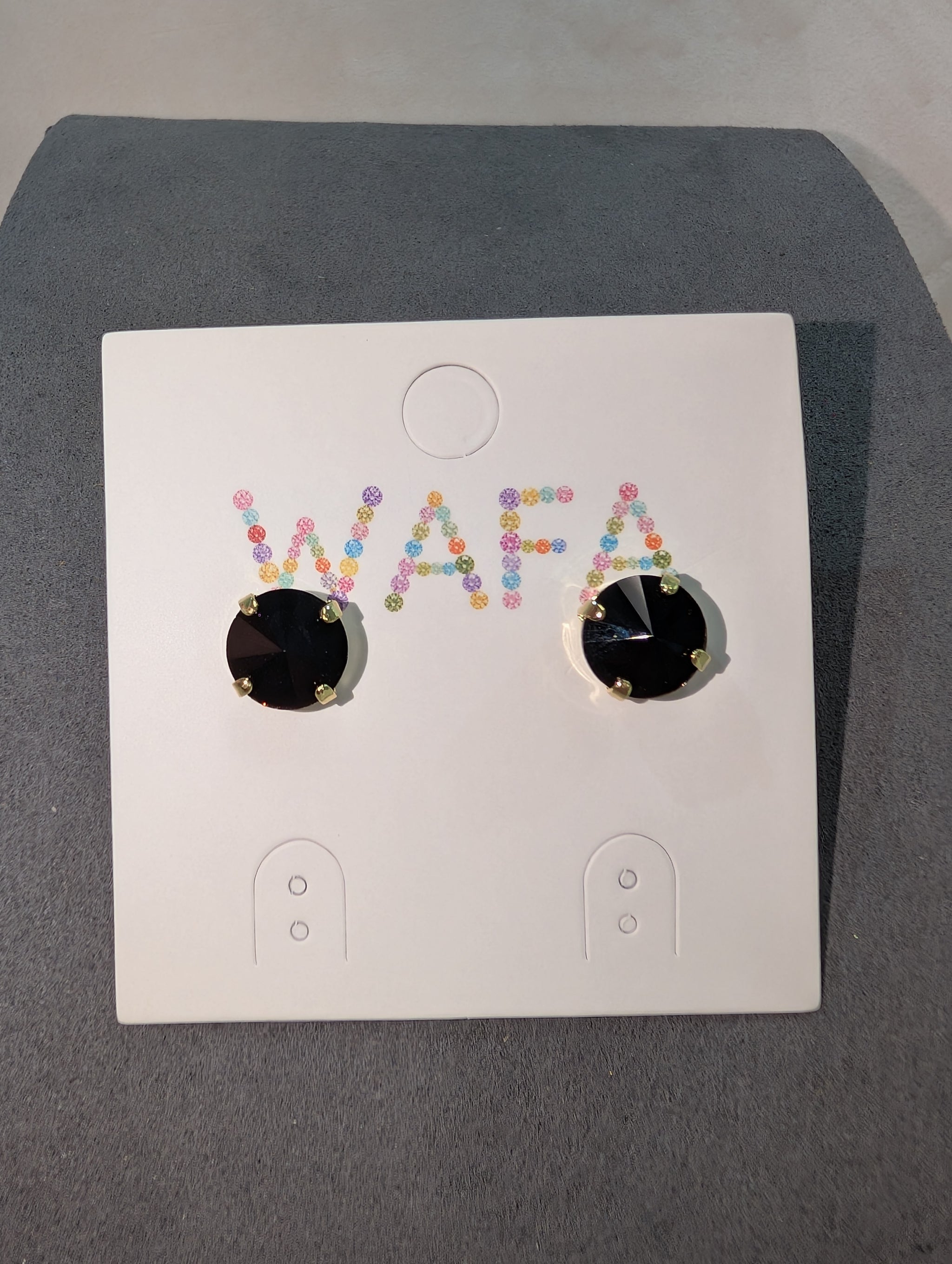 Wafa Circle Earrings - Black Crystal