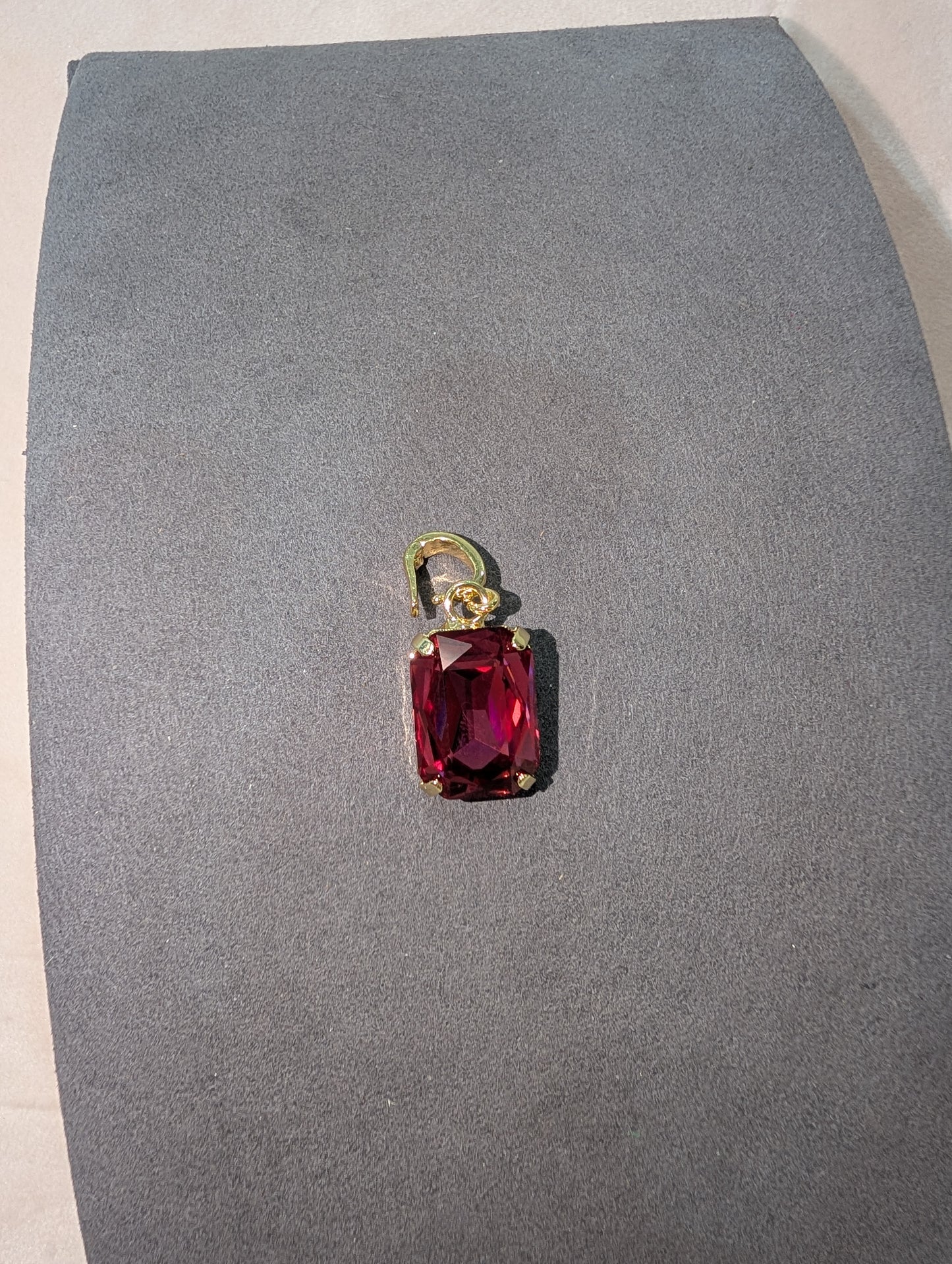 Wafa Charm - Red Round Crystal