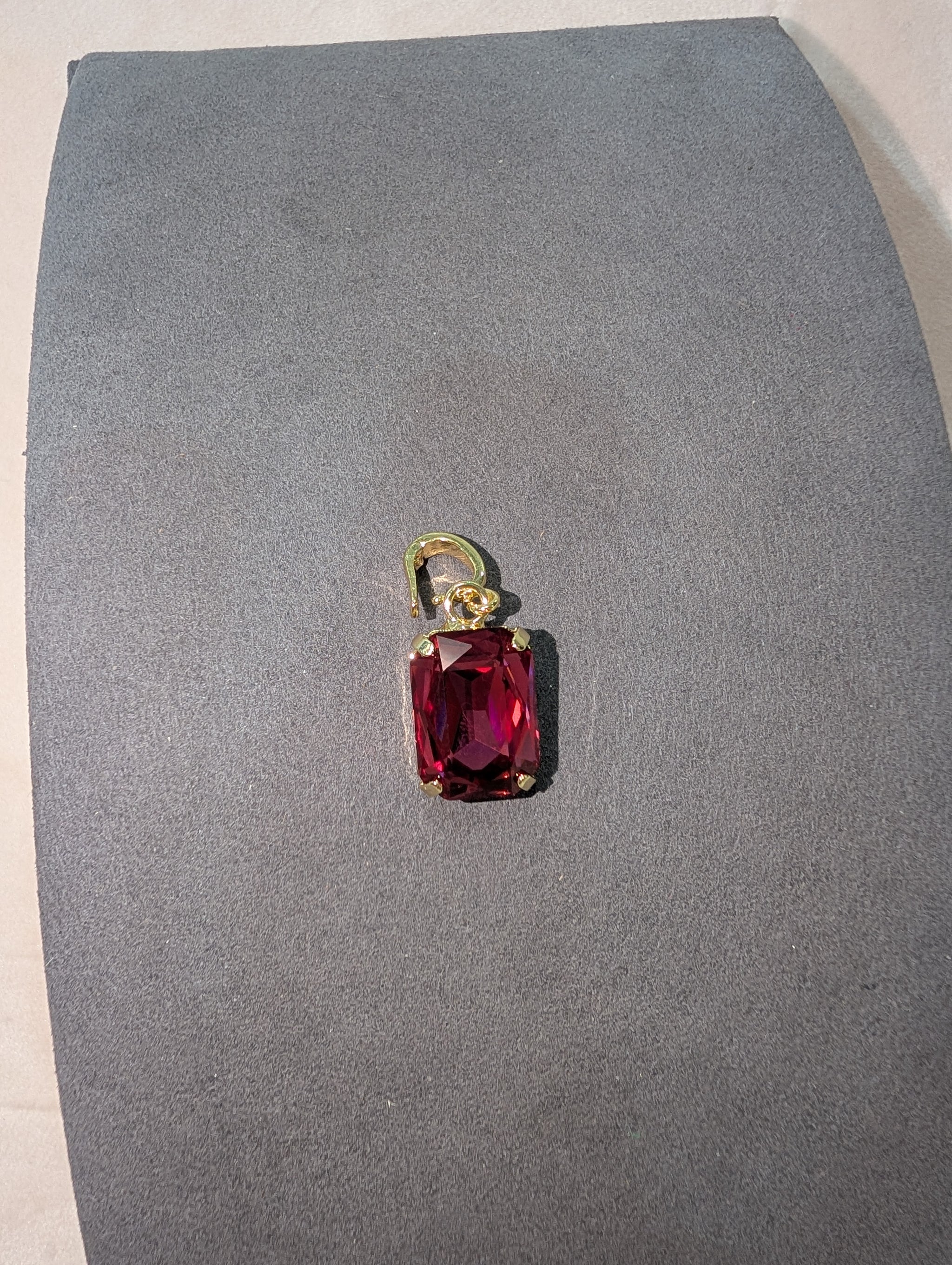 Wafa Charm - Red Round Crystal