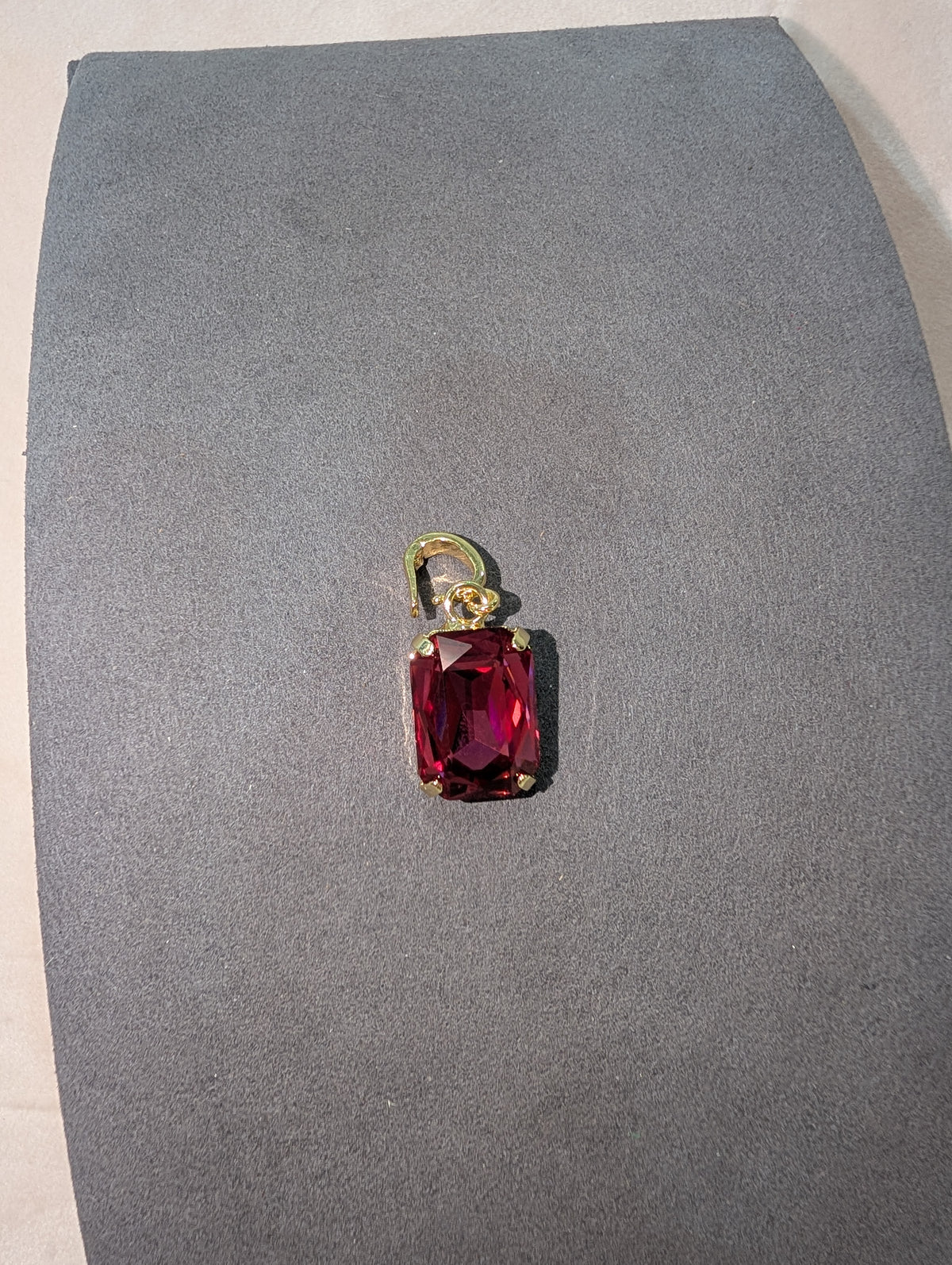 Wafa Charm - Red Round Crystal