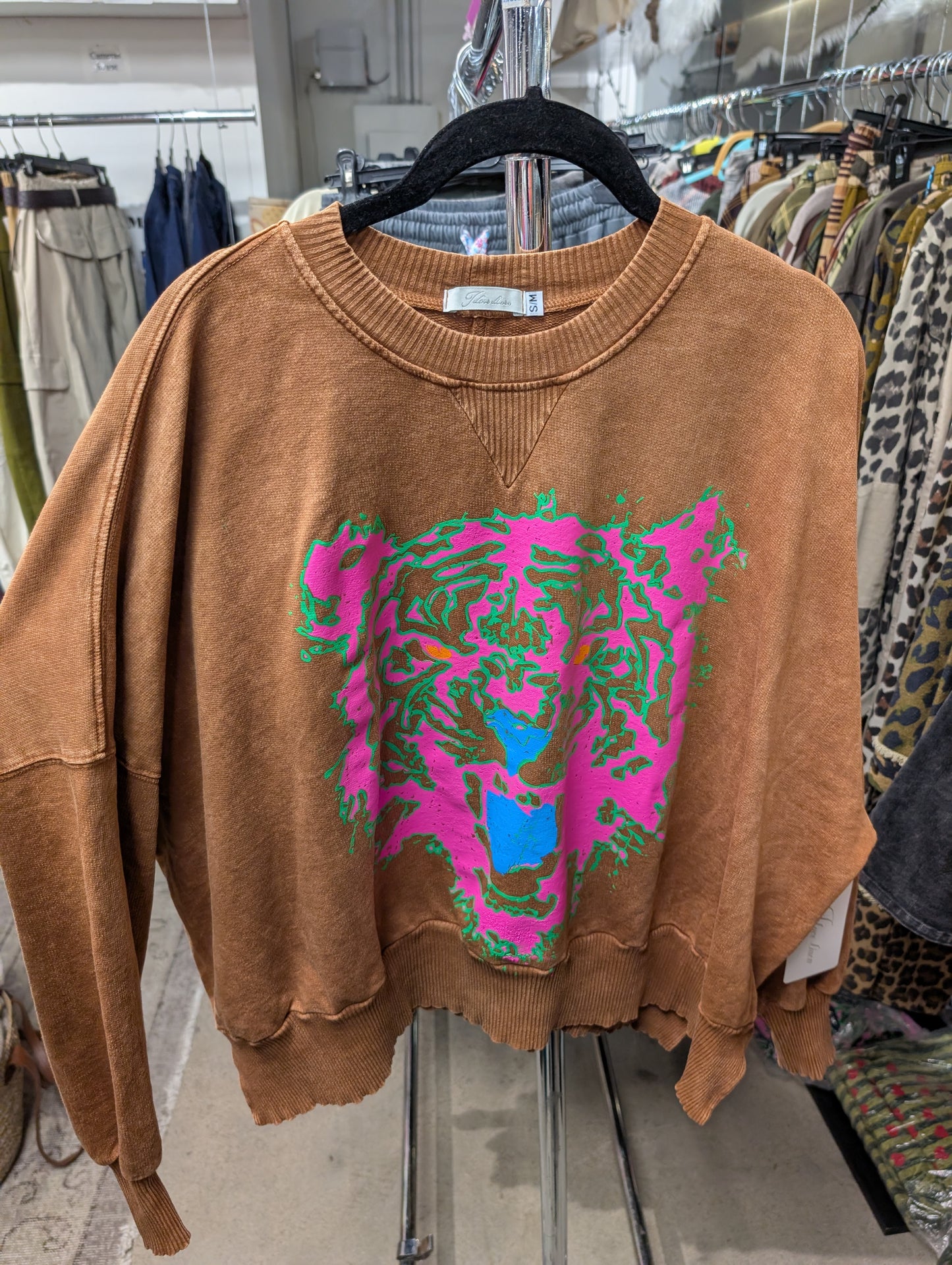 I Love Linen Neon Tiger Face Crop Sweatshirt in Citron