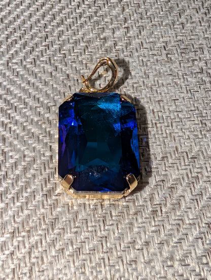 WaFa Large Crystal Charm - Volcano
