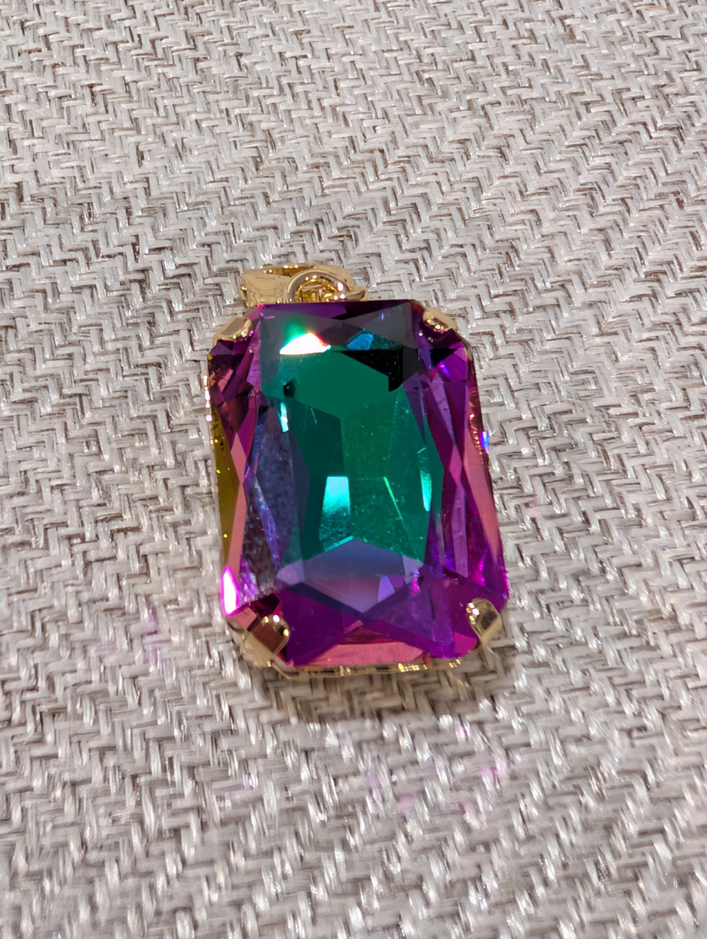 WaFa Large Crystal Charm - Clear Crystal