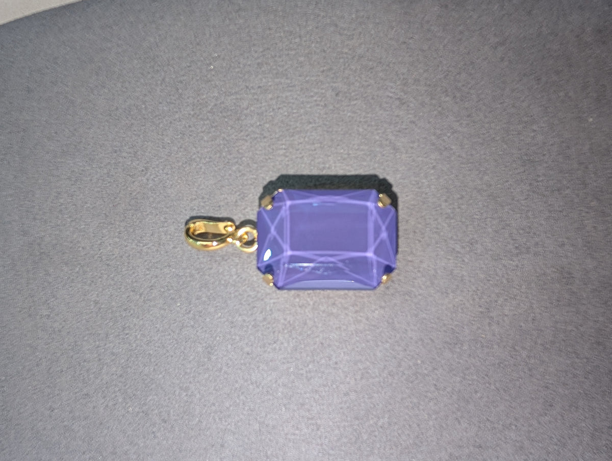 WaFa Large Crystal Charm