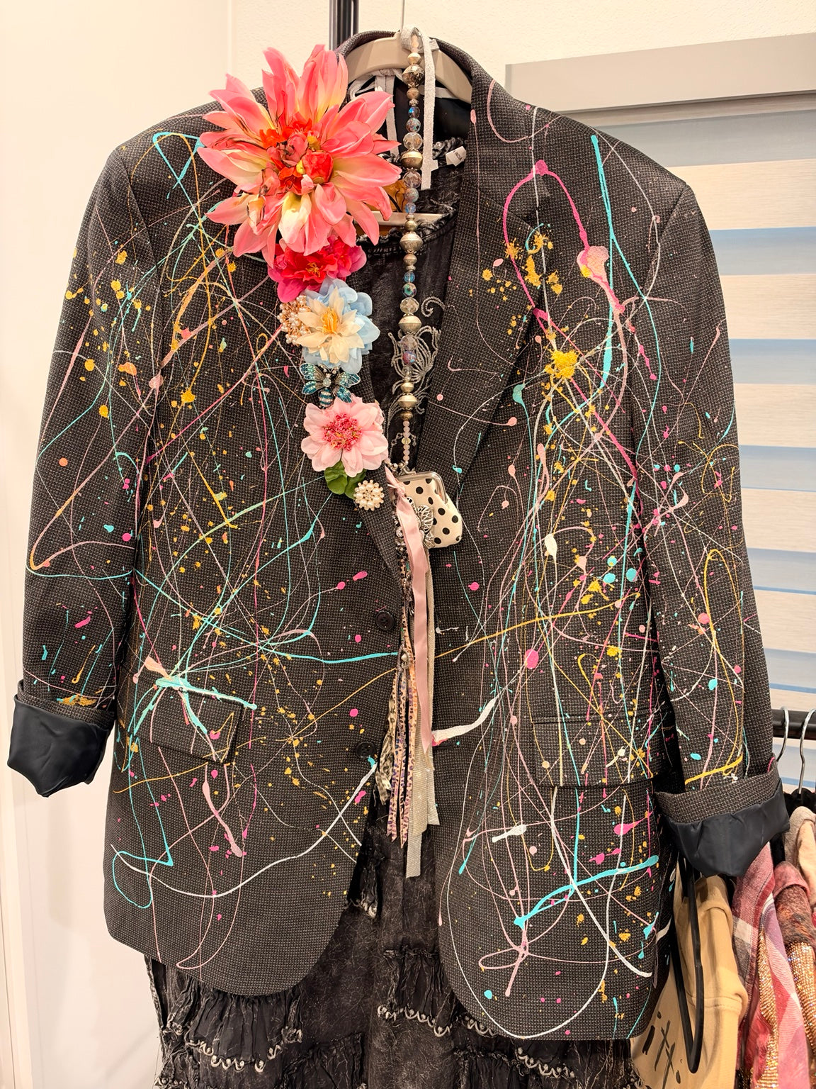 A Rare Bird Oops I'm An Artist Painted Petals blazer, size M/L