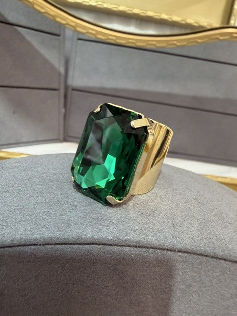 Wafa Square Ring