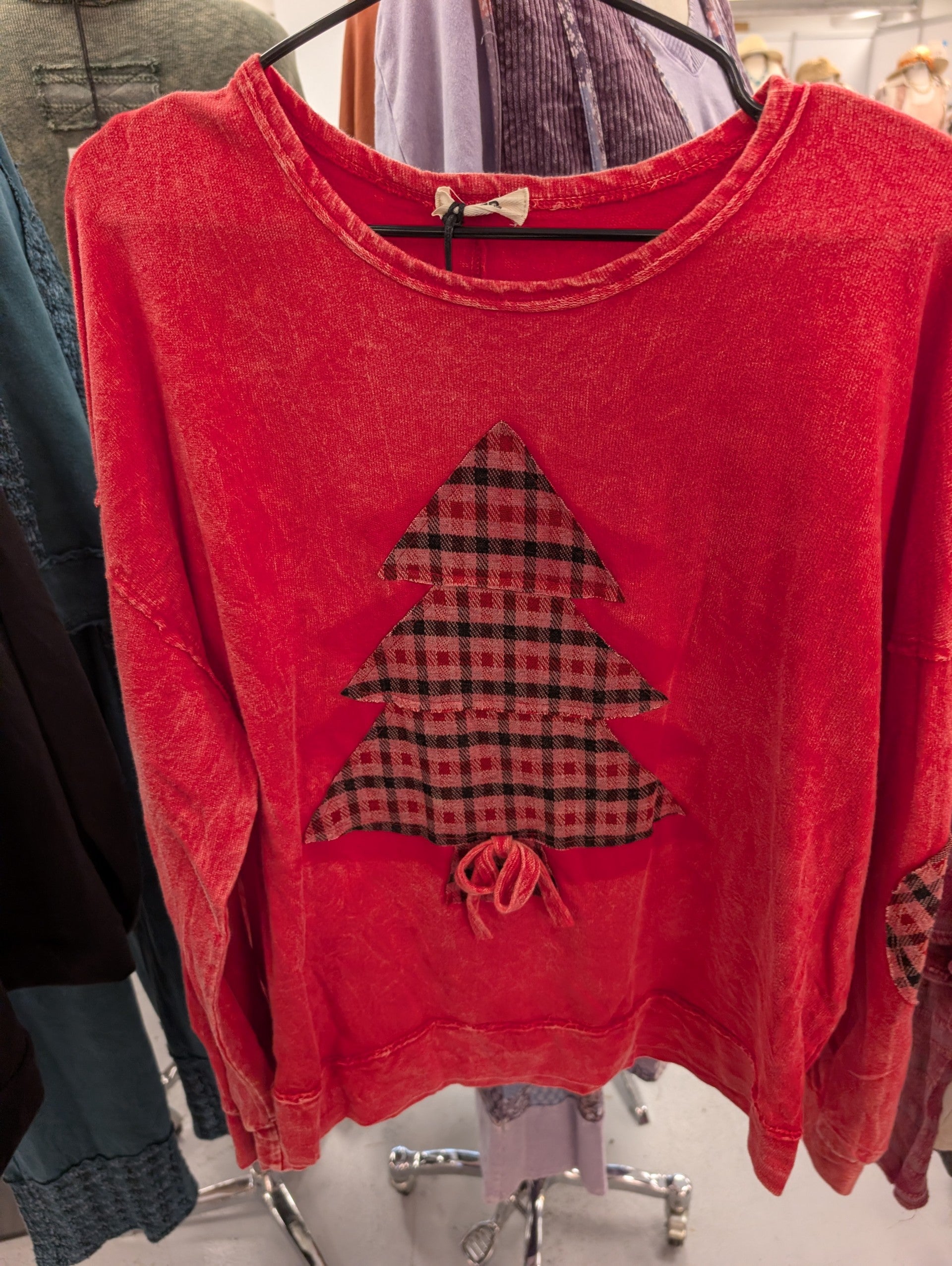 Jher HT7678 Red Buffalo Plaid Christmas Tree Sweatshirt