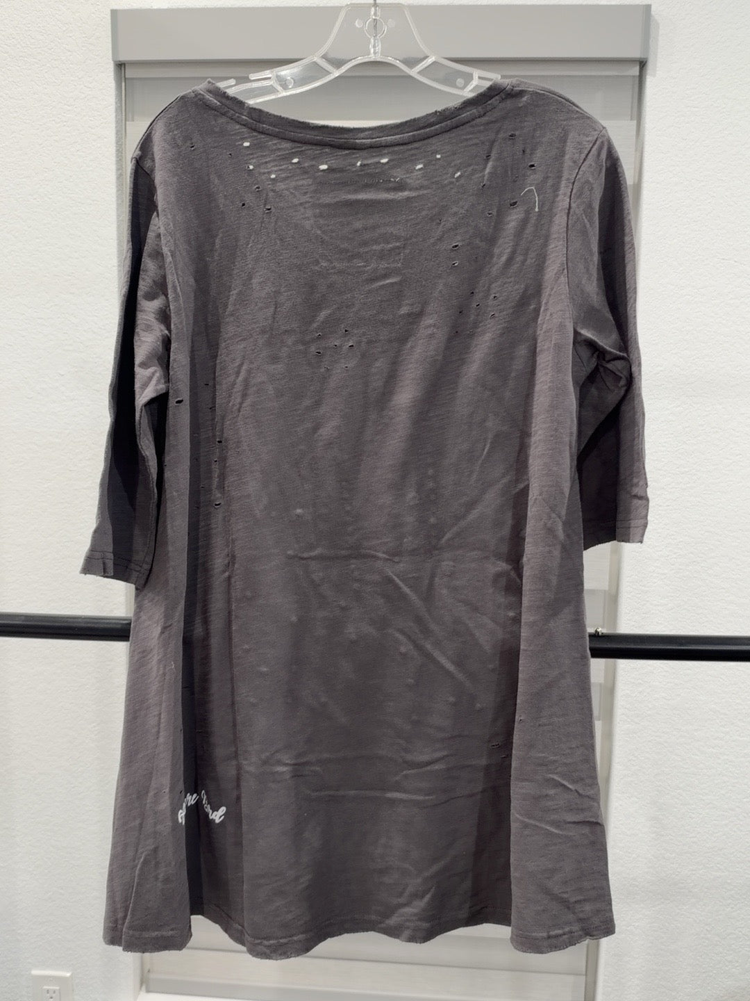 A Rare Bird Give Cancer the Boot gray top — back