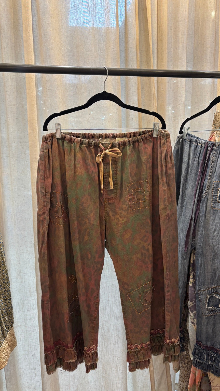 Jaded Gypsy Garden Romance Bloomers in Faded Safari with patch details and ruffled hems