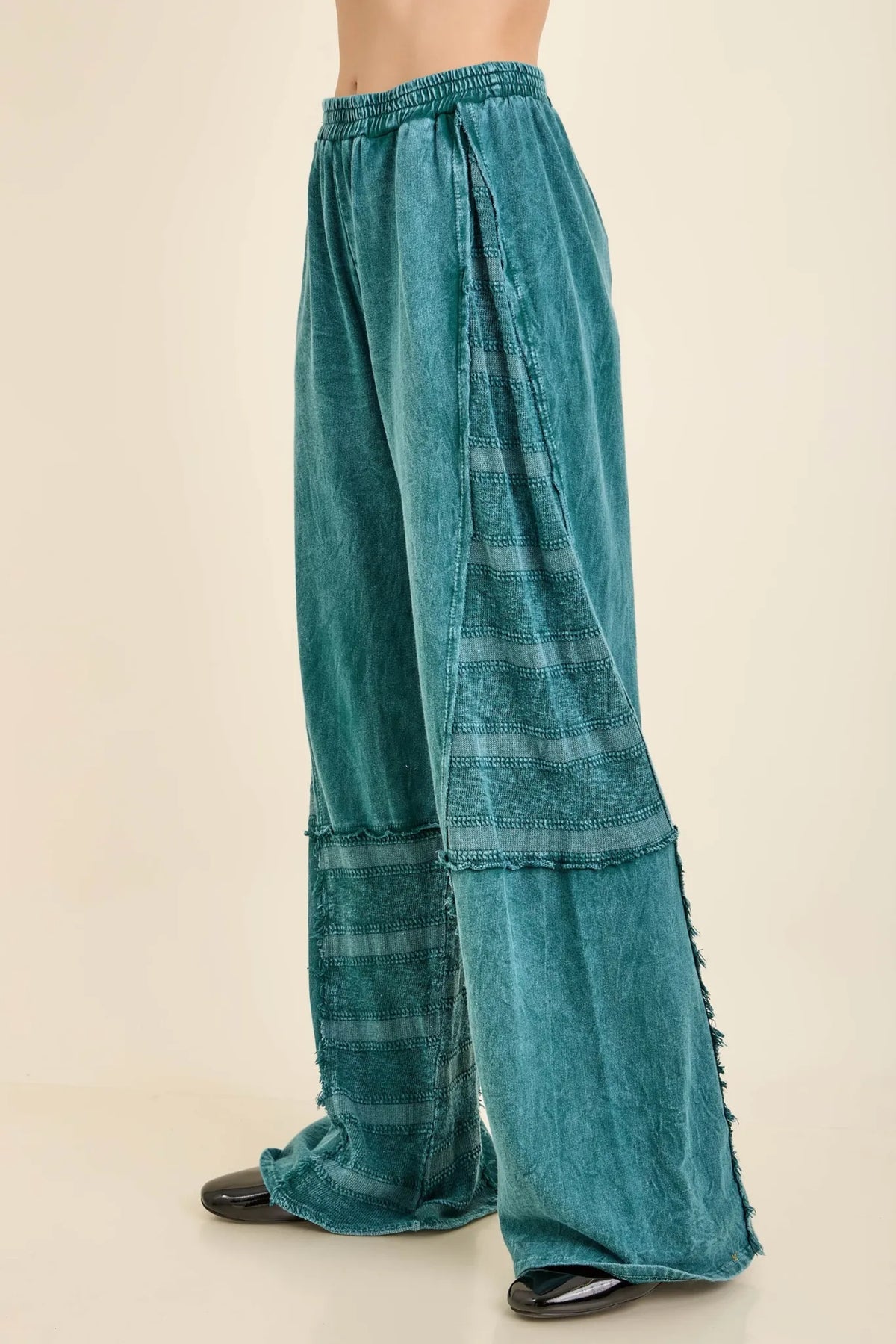J.Her HP7626 pants in Midnight Green, side view