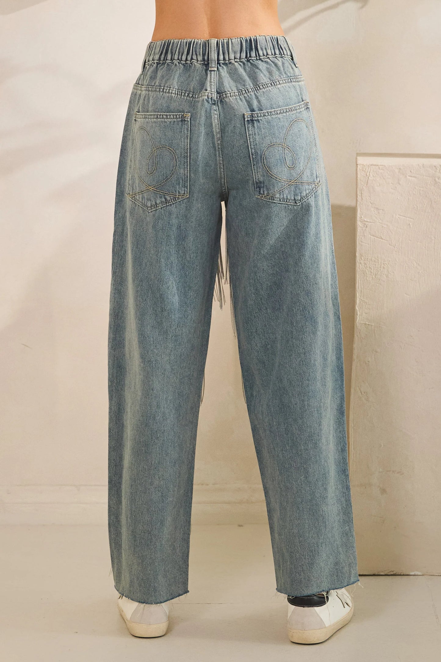 Oli and Hali BAGGY STRAIGHT JEANS WITH FRINGE