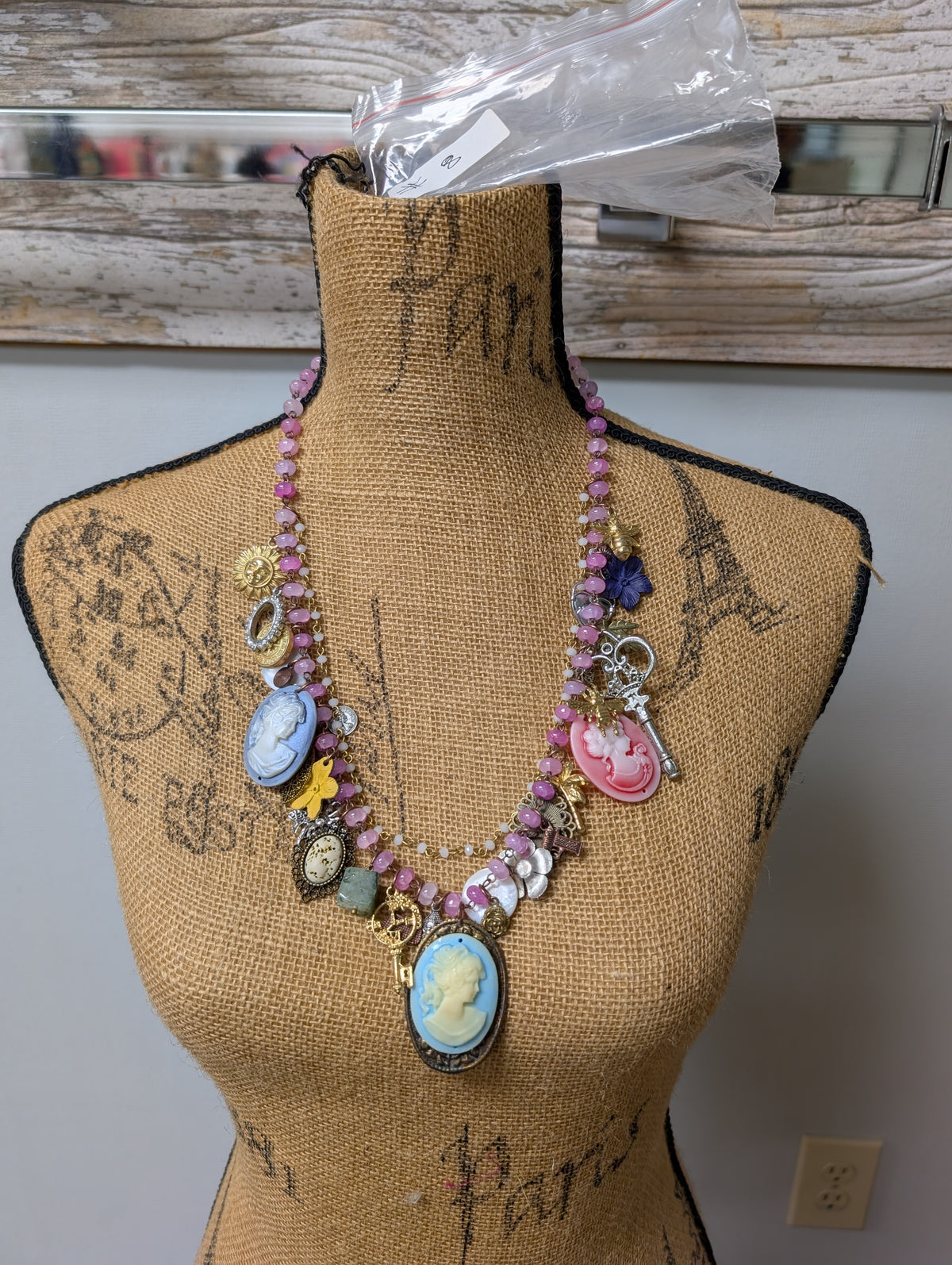 Paper Lace Cameo Charm Necklace – Design C