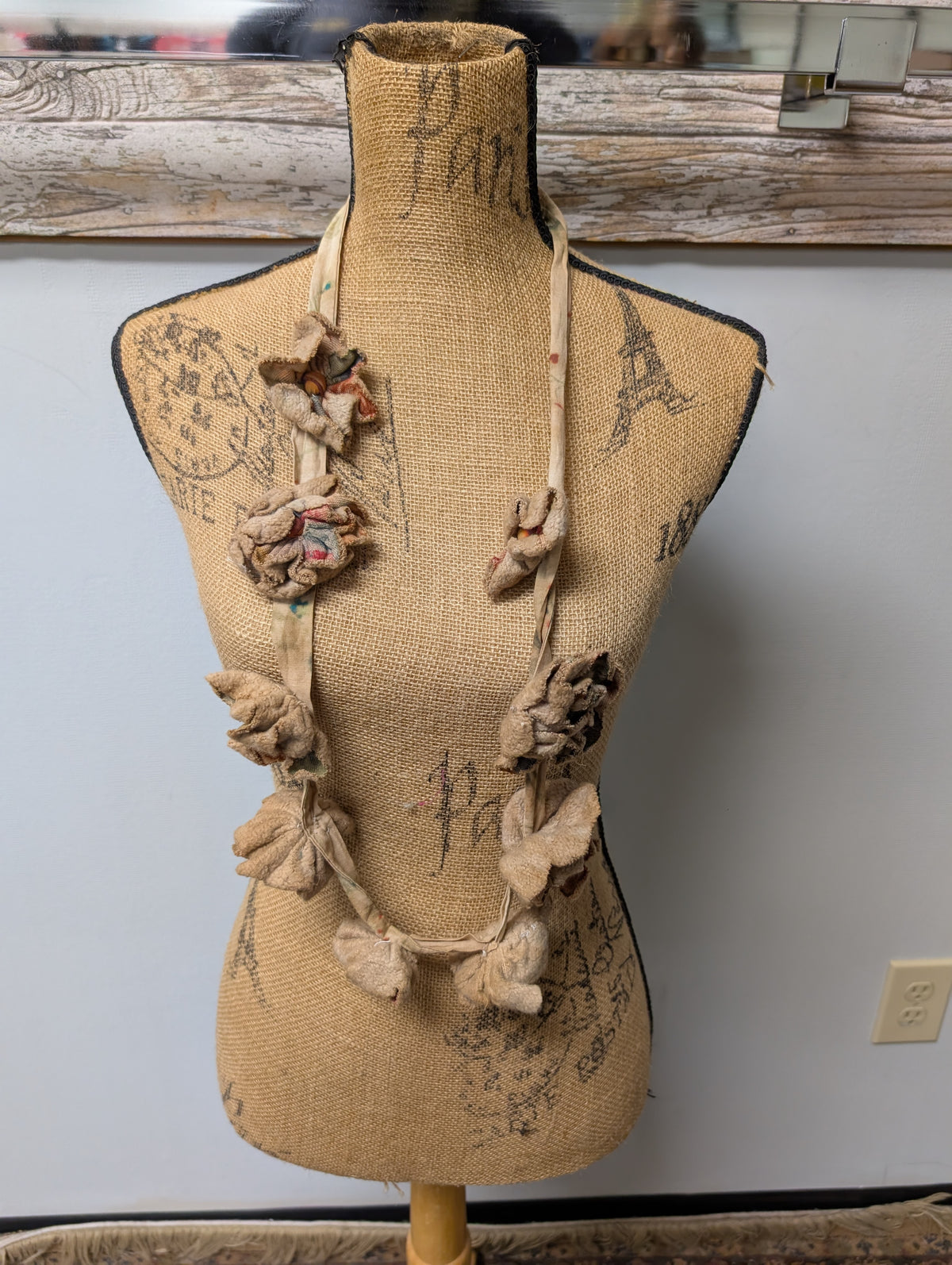 Paper Lace Cloth Flower Necklace – Design A
