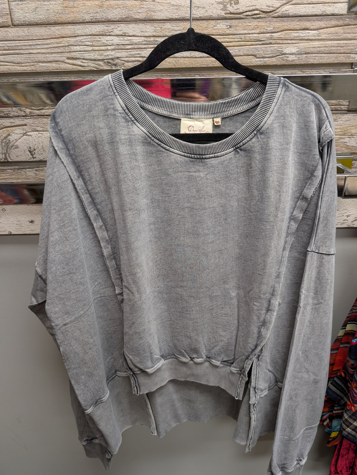 Paper Lace PL-320T exposed-seam pullover in Gray