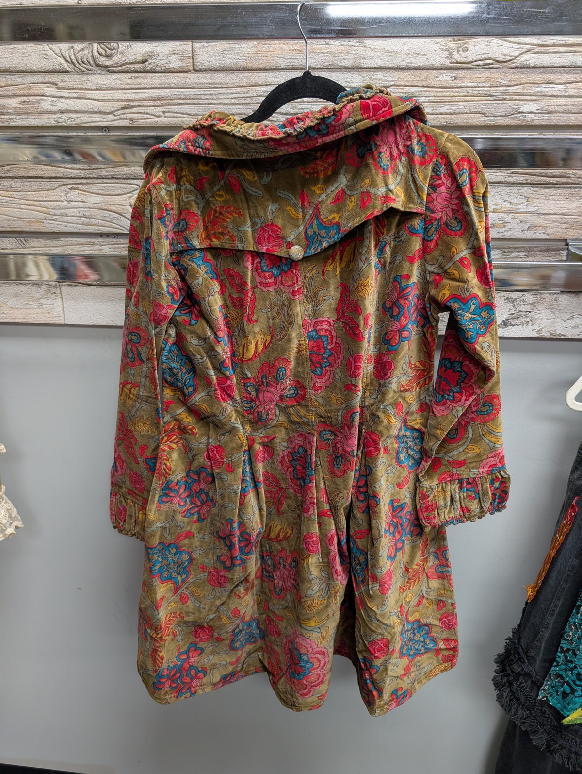 back of Paper Lace Floral Ruffle Jacket PL-G627J