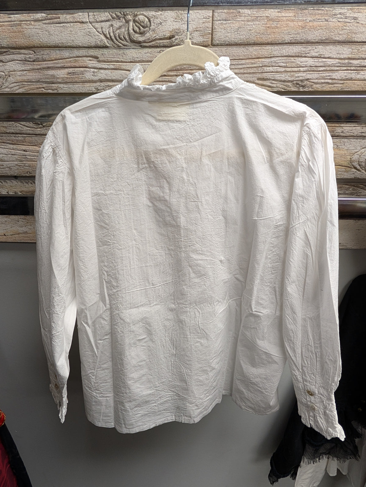 Back of Paper Lace white cotton long sleeve blouse with ruffled collar