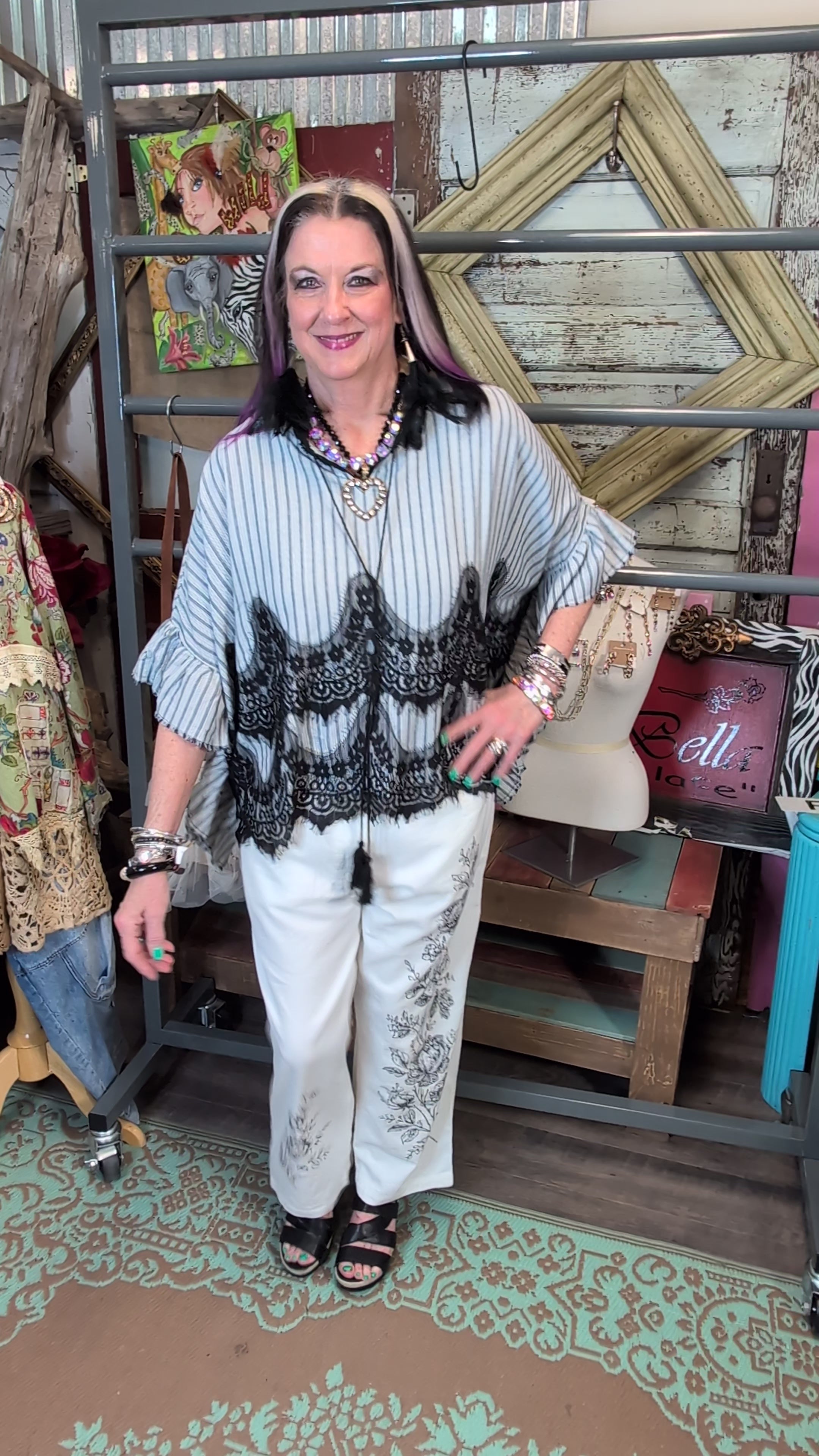 PAPER LACE GREY FLOWER PANT