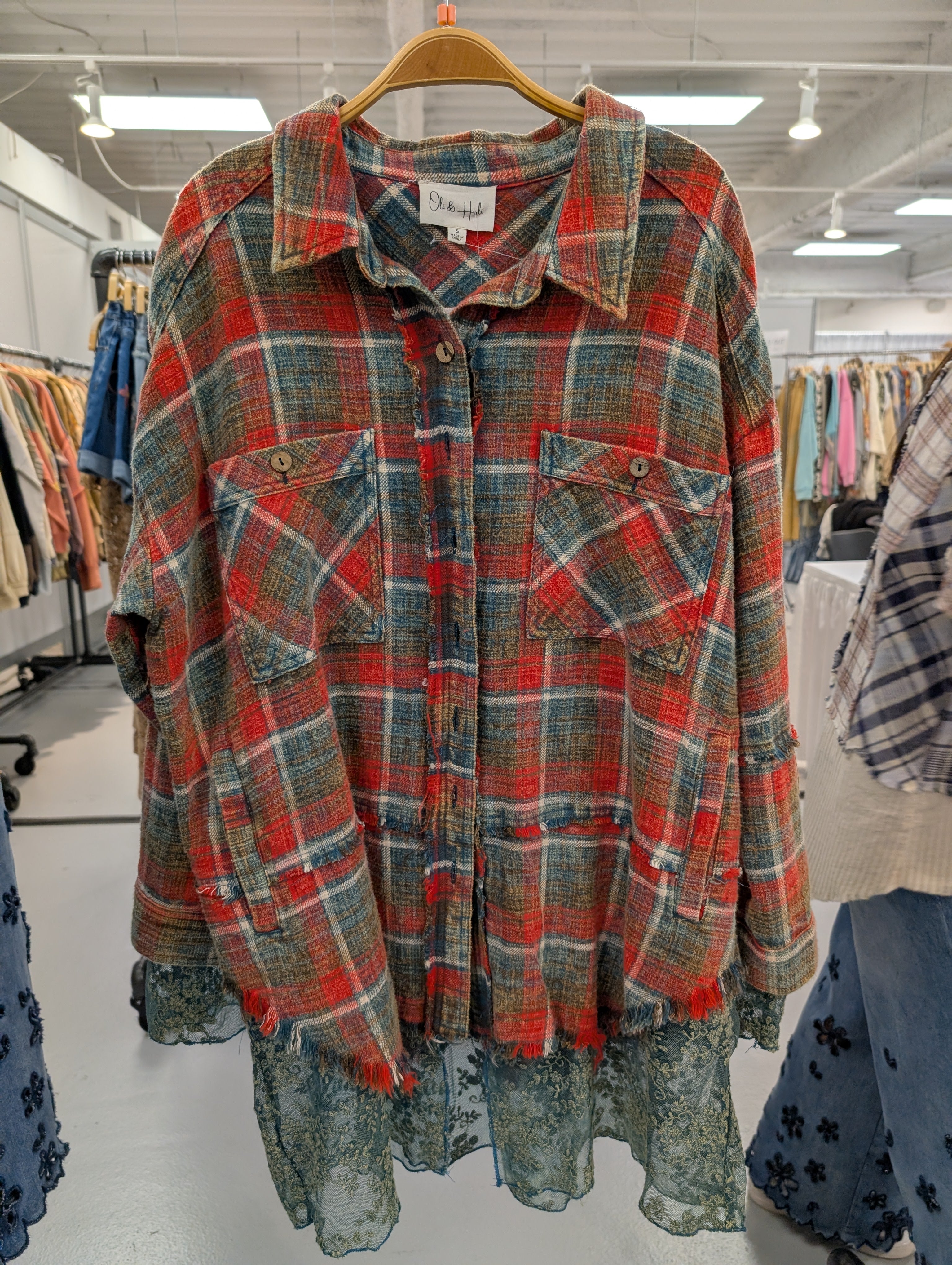 Oli and Hali pre order EJ25002