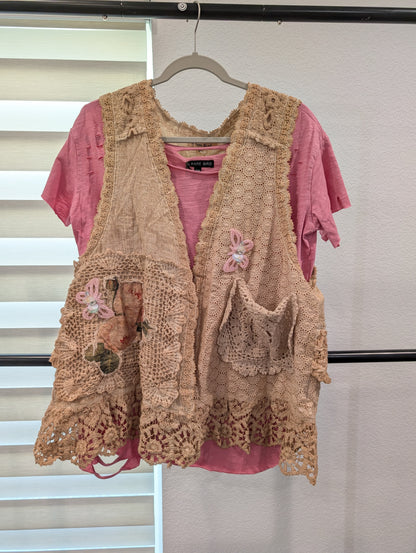 Pre Order A Rare Bird Pocket Full Of Posies Vest