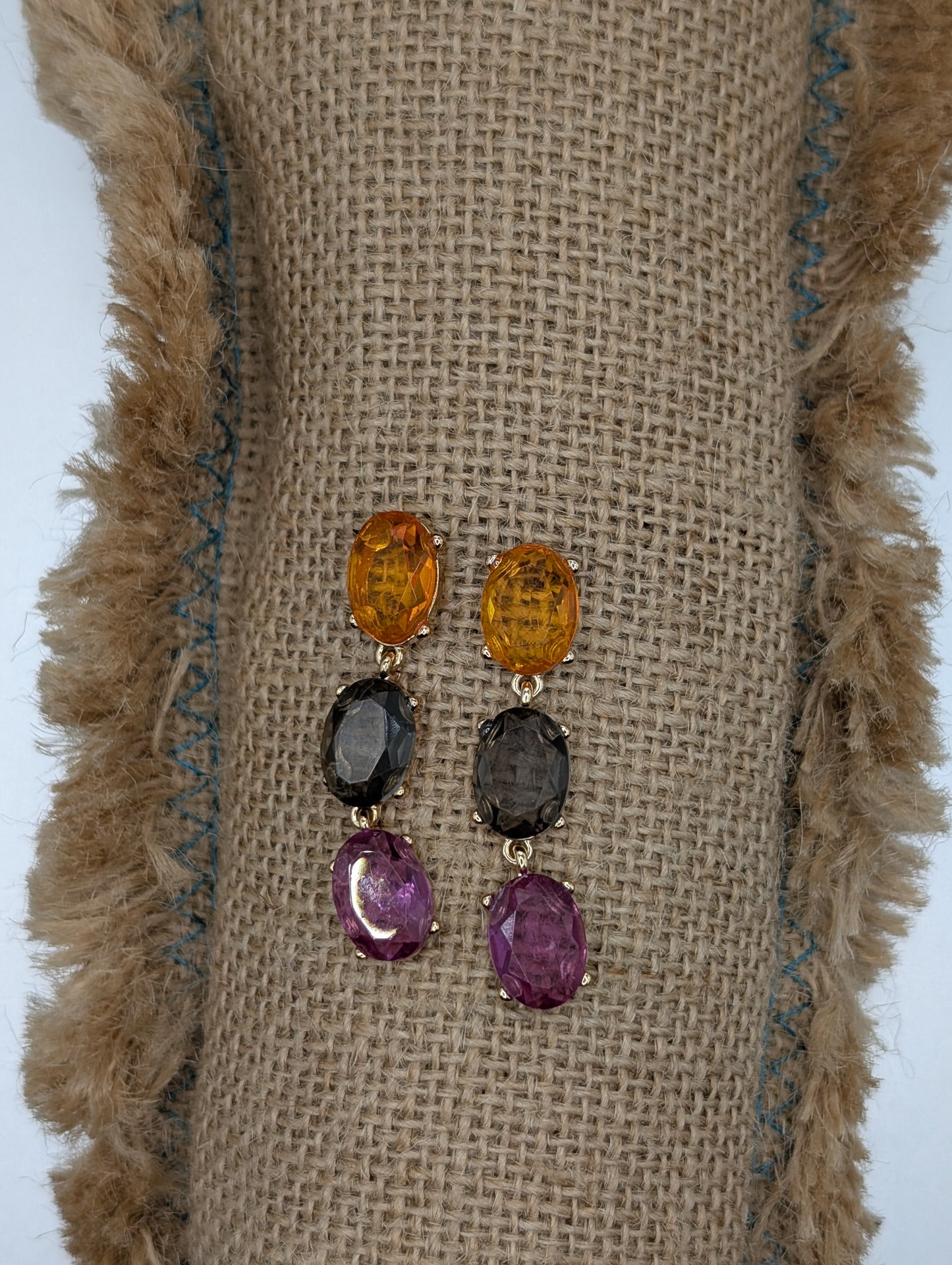 Alice oval crystal  earrings