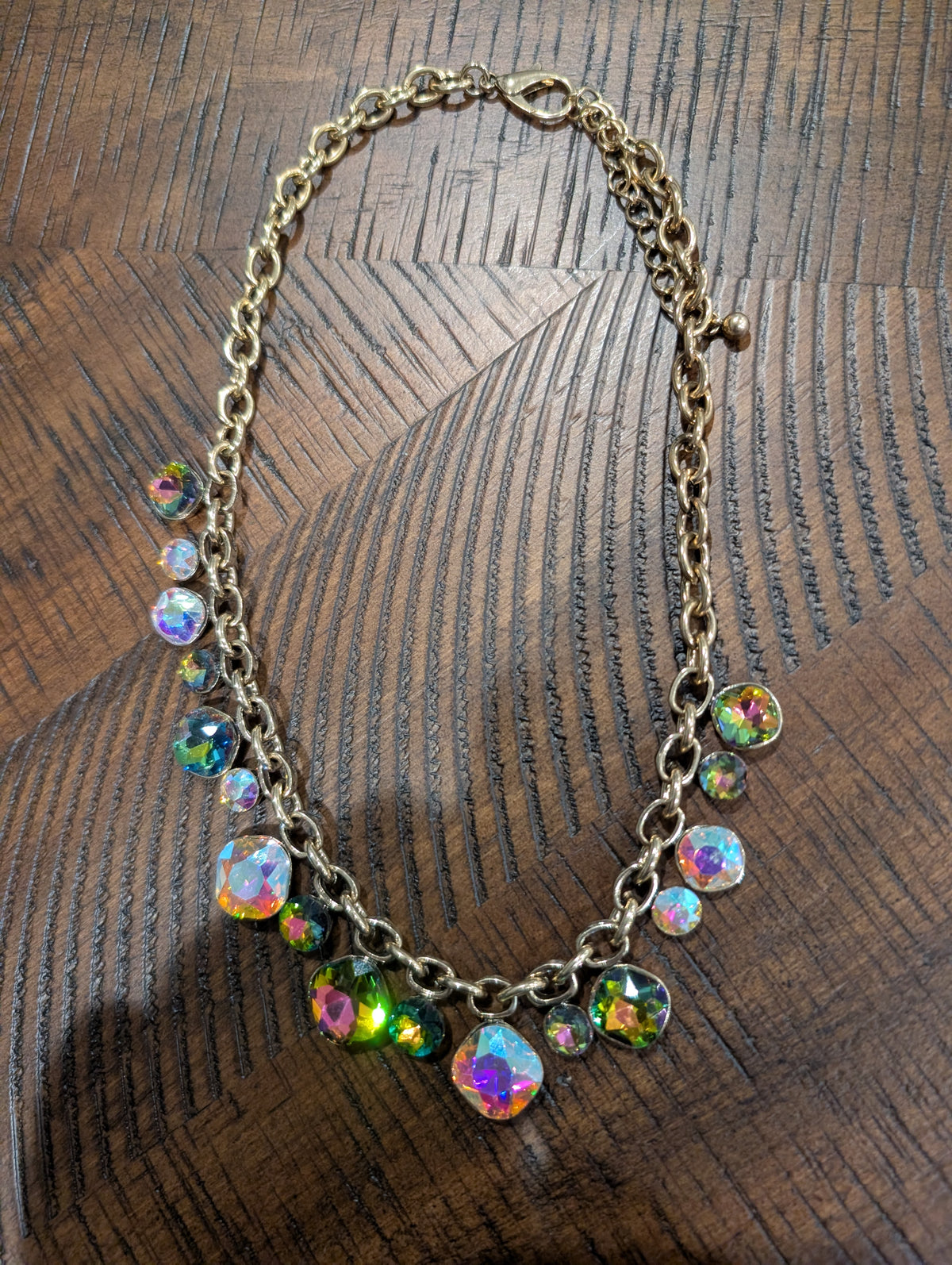 Alice Short Stone Drop Necklace