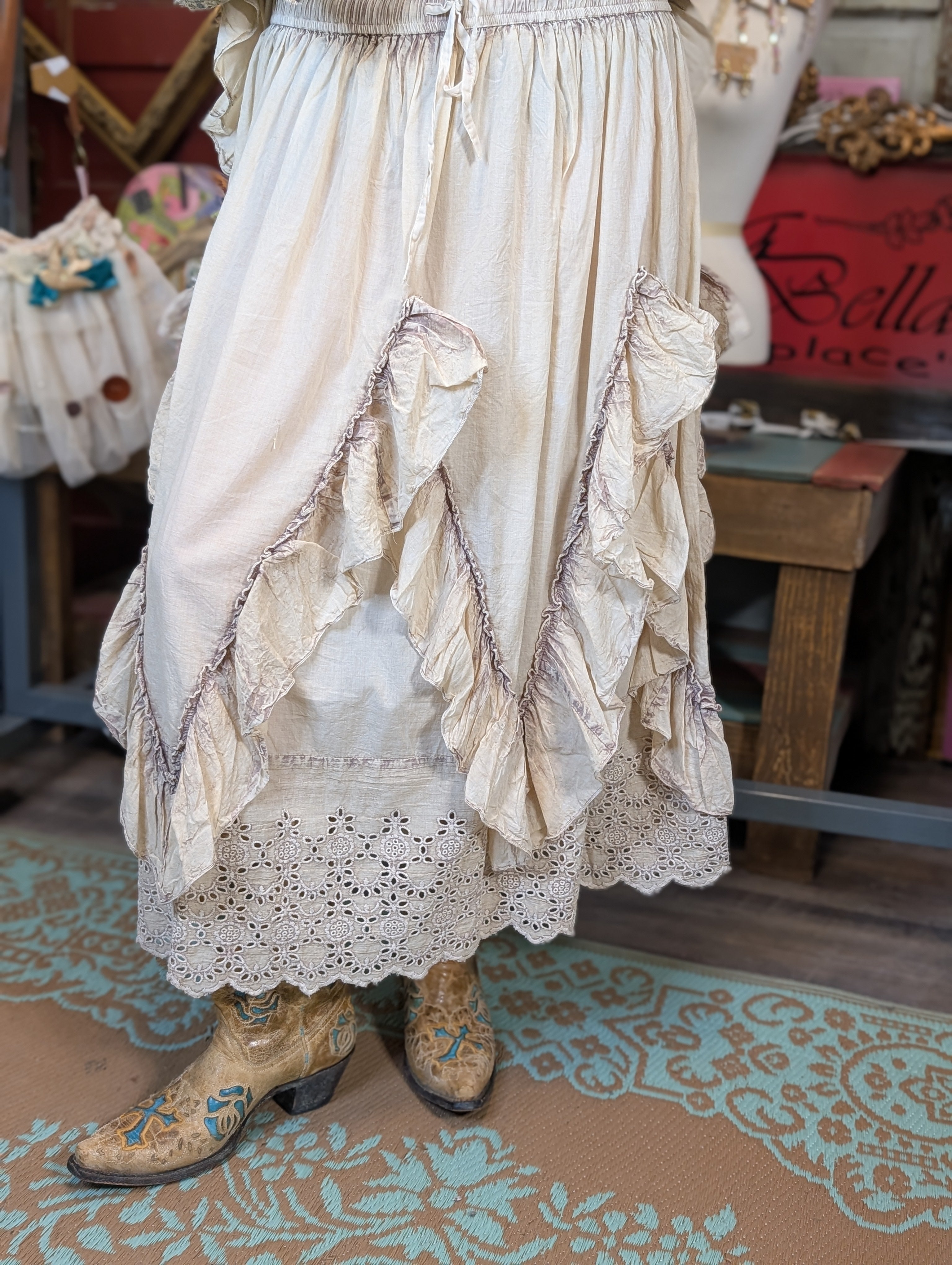PAPER LACE RUFFLE LAYERD SKIRT