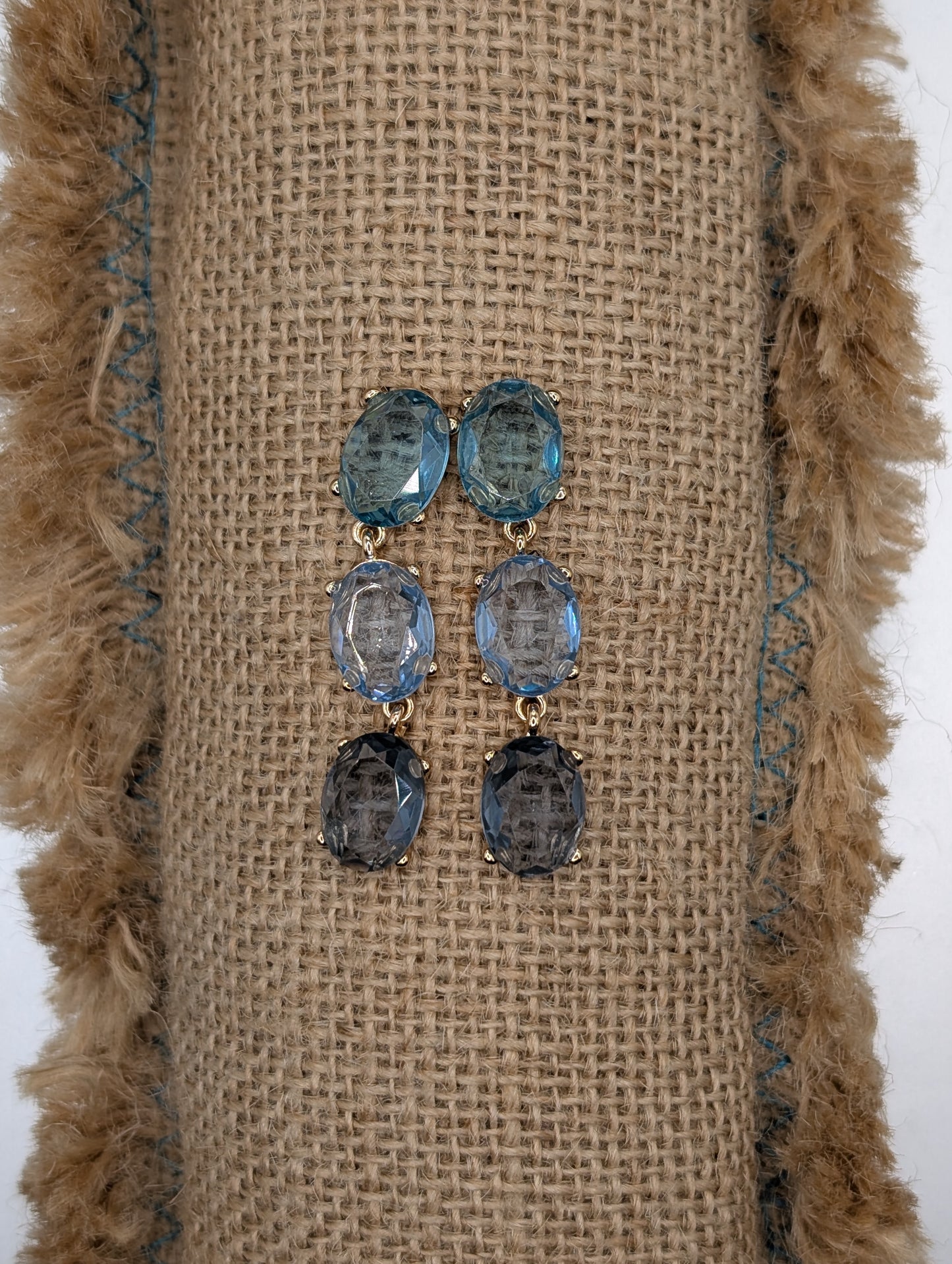 Alice oval crystal  earrings