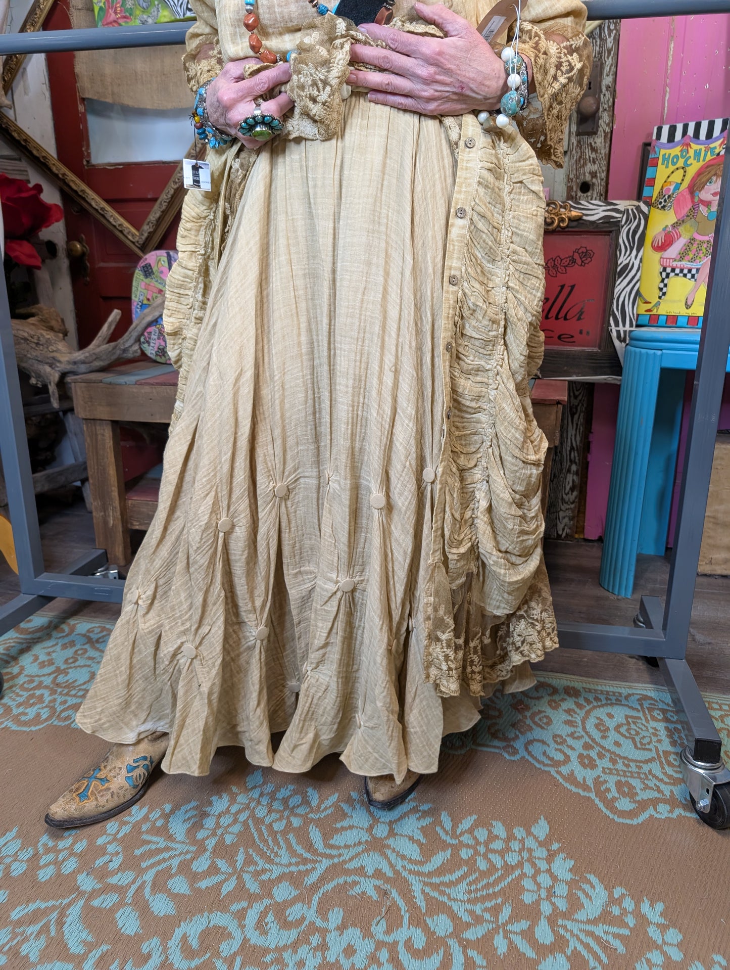 Paper Lace Flare vintage wash button accent Skirt