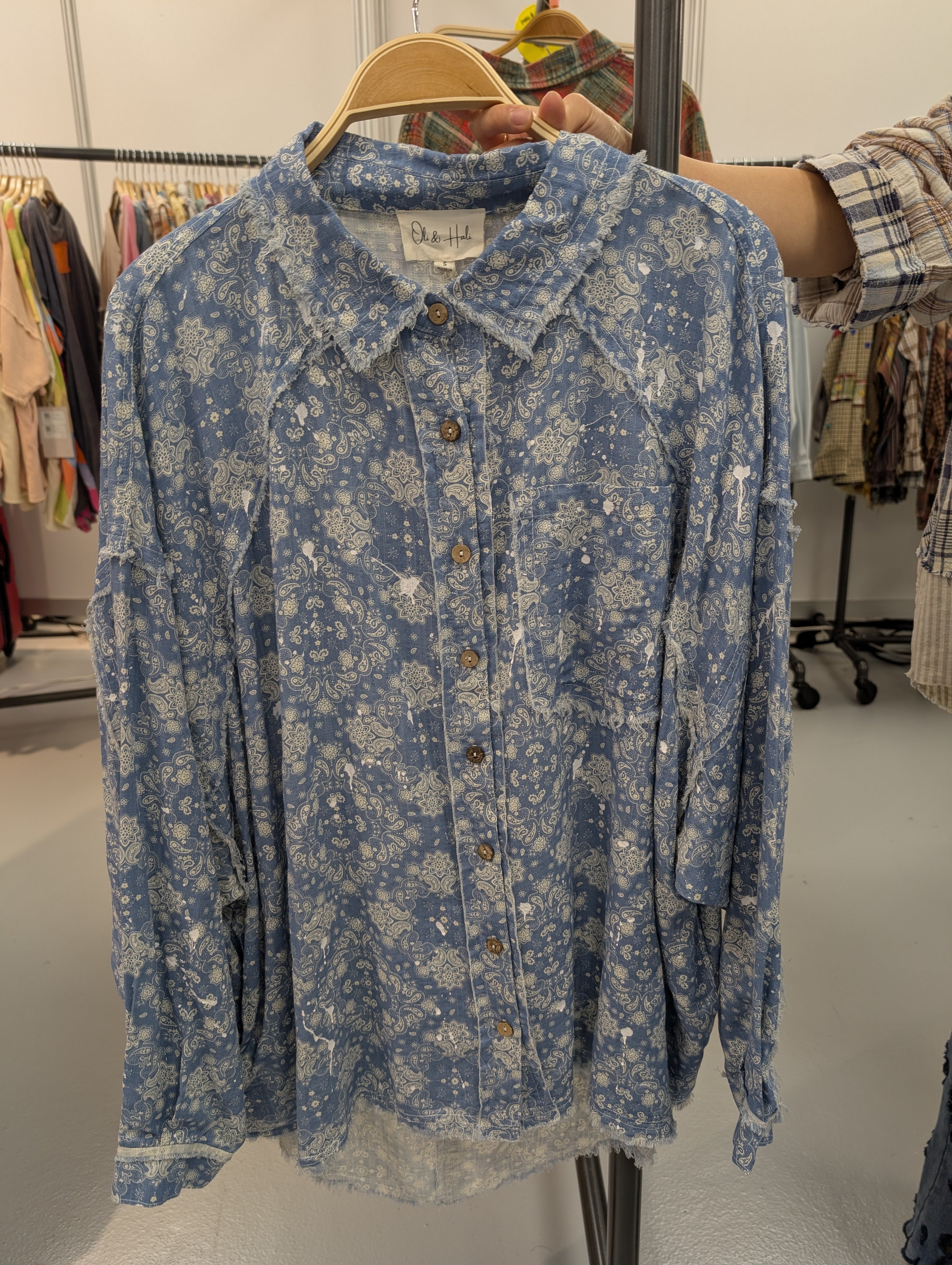 Olia and hali pre order ET40030