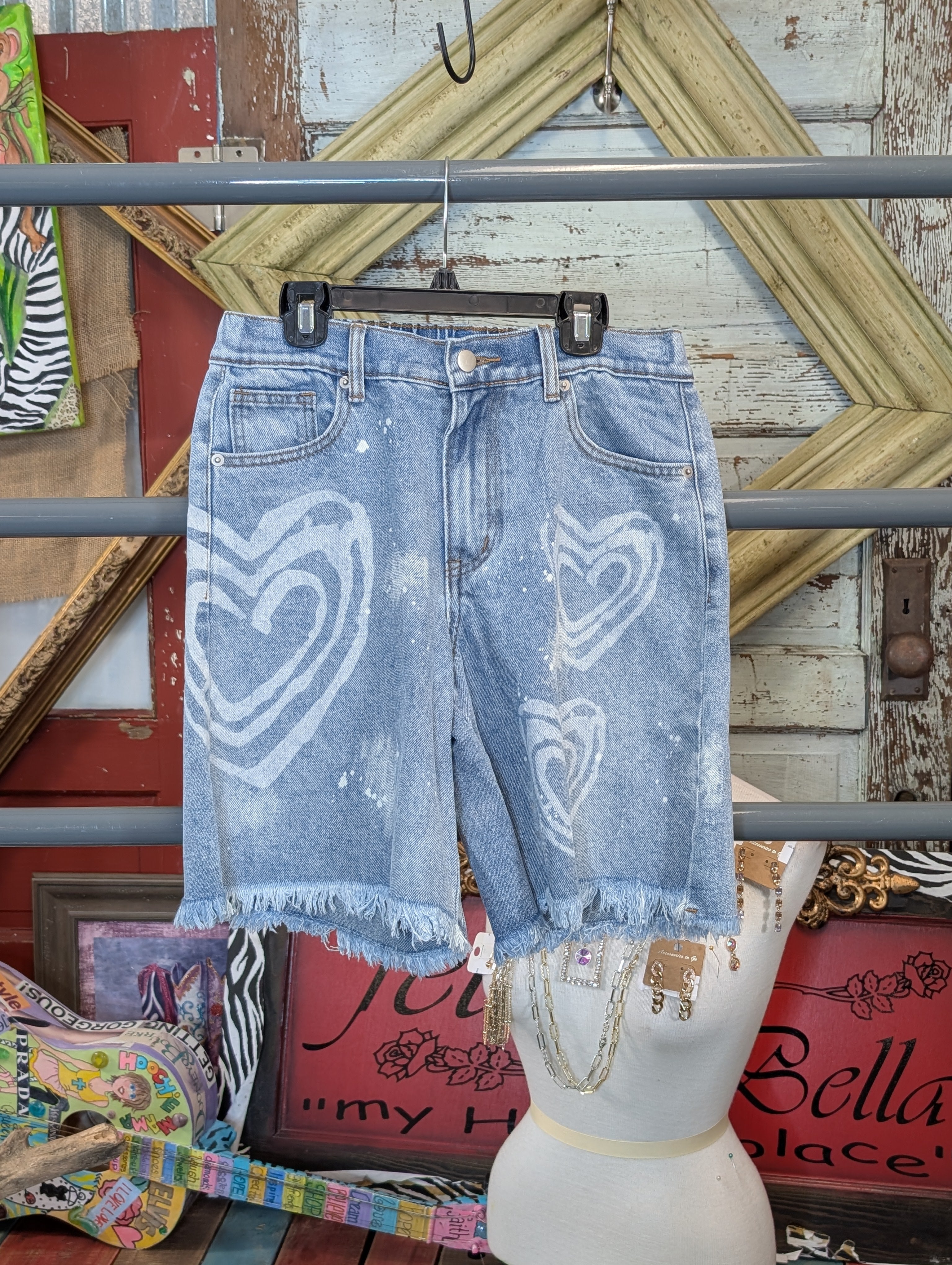 Oli and hali Bleached Heart Long Shorts