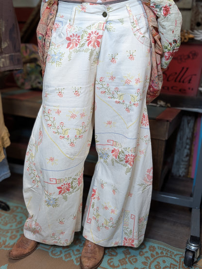PAPER LACE CREAM BELL BOTTOM PANTS