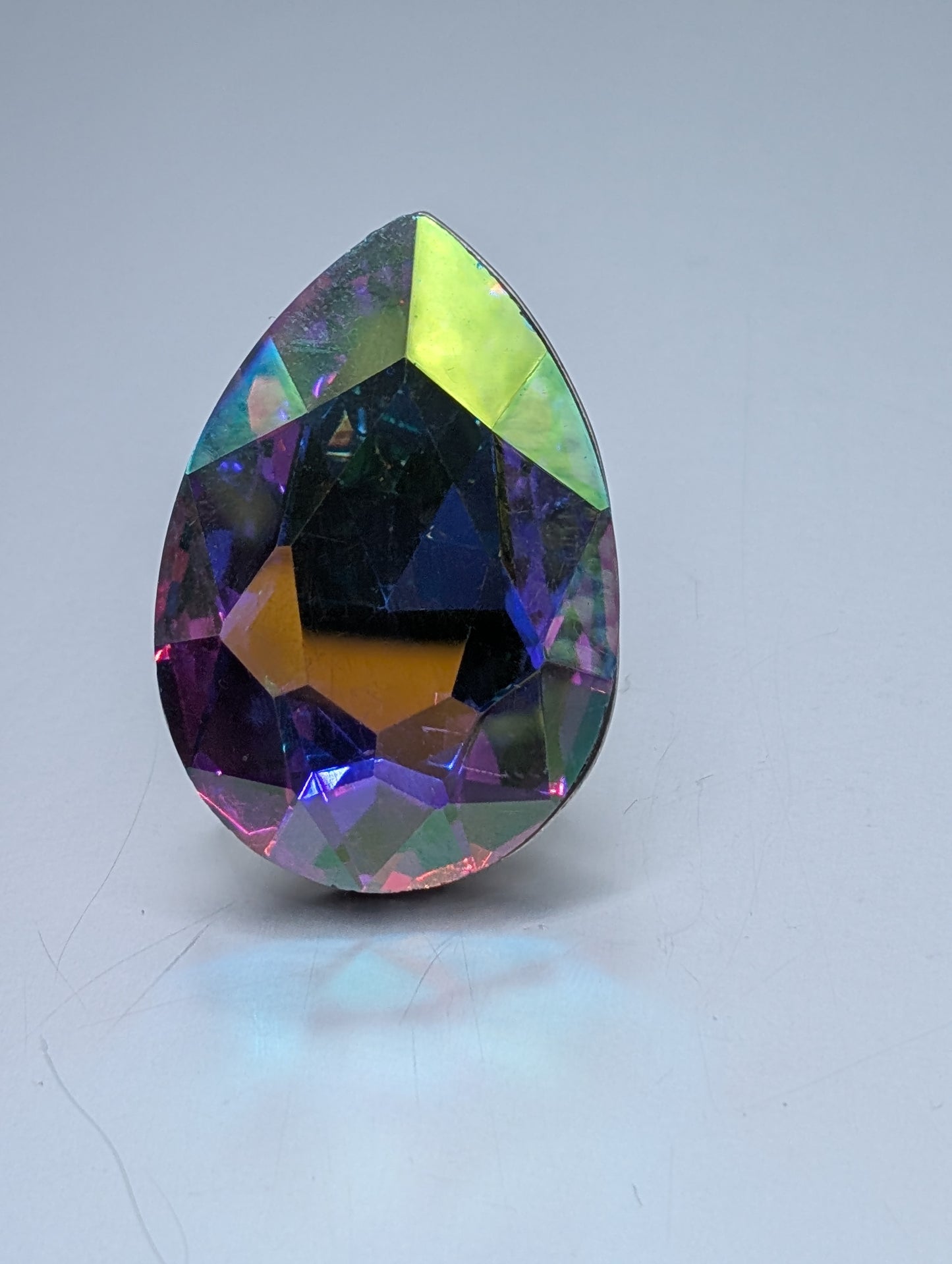 Alice Tear Drop Ring