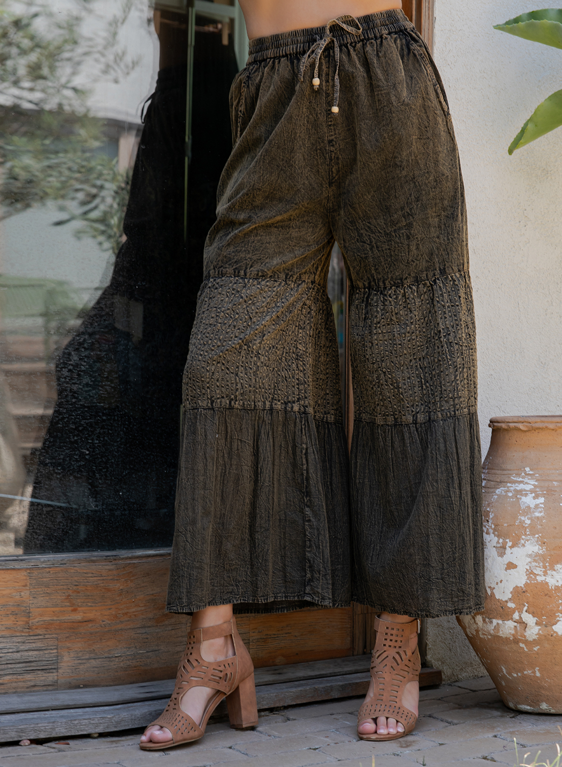 BOHO CHIC: TIERED PATCH INSERTED AMBER DENIM PANTS