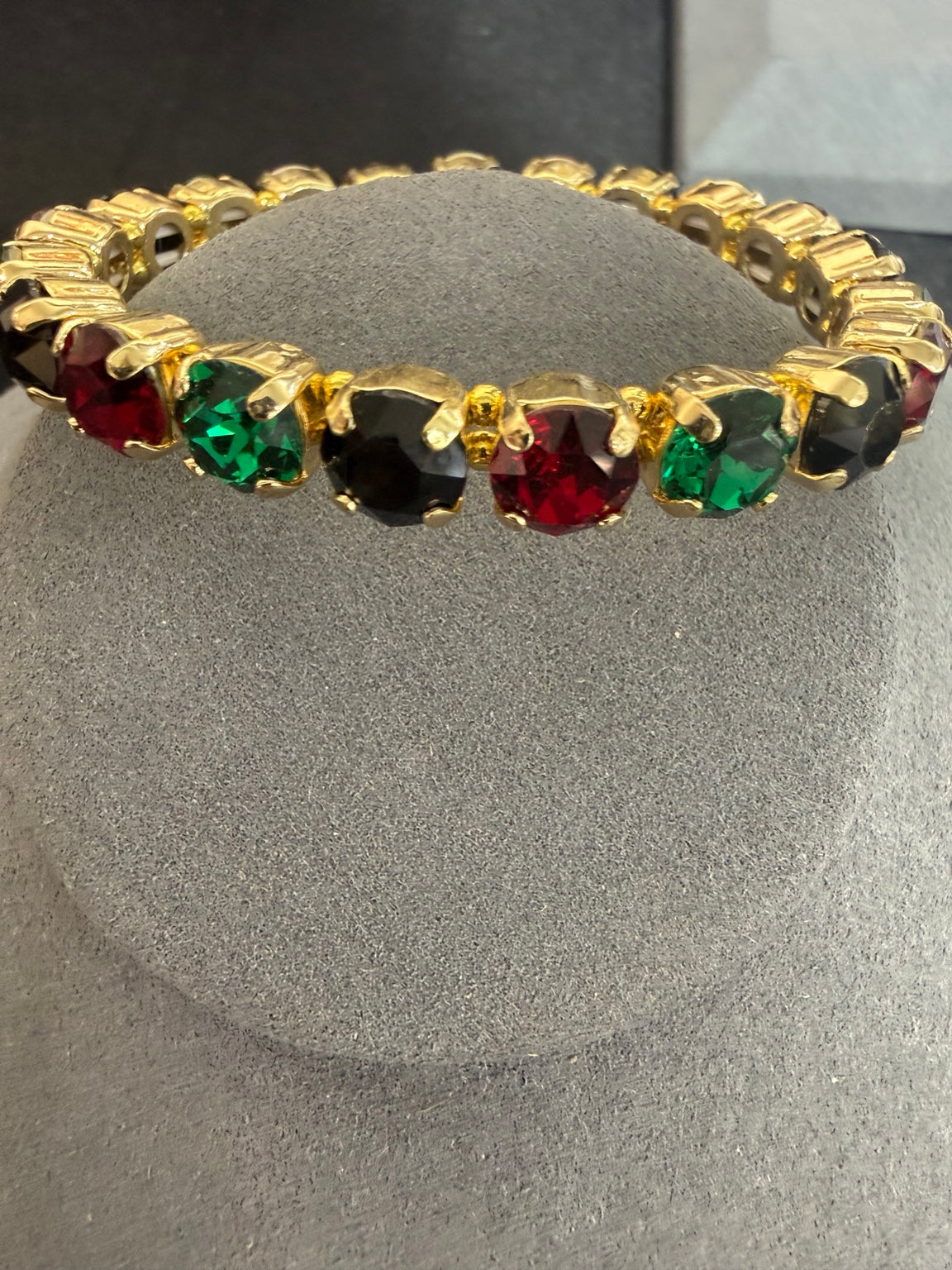Wafa Color Carnival Bracelet — Red / Green / Black