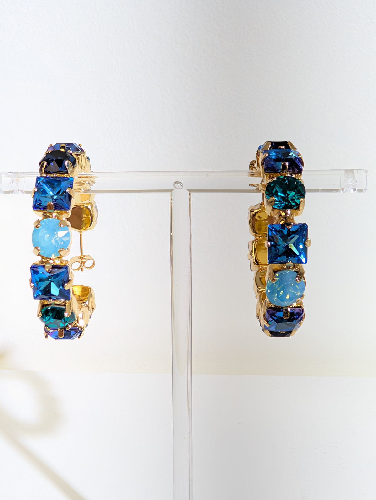 Wafa Color Radiance Hoop Earrings — Ocean Blue Mix