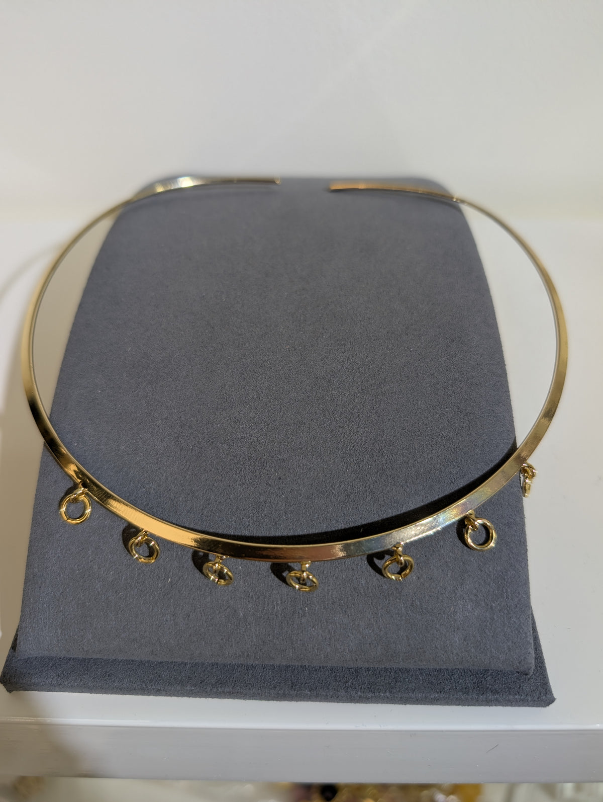 Wafa Golden Charm Collar Necklace — Gold Tone
