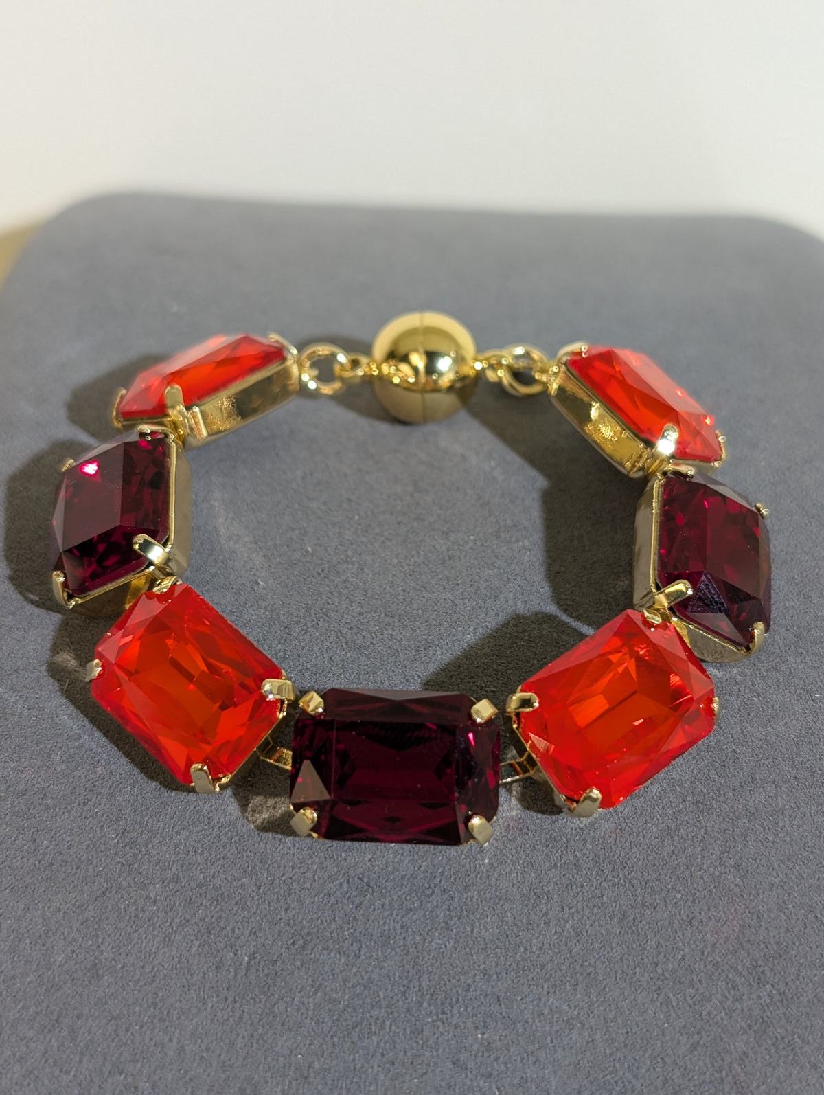 Wafa Grand Rectangle Bracelet — Red/Burgundy