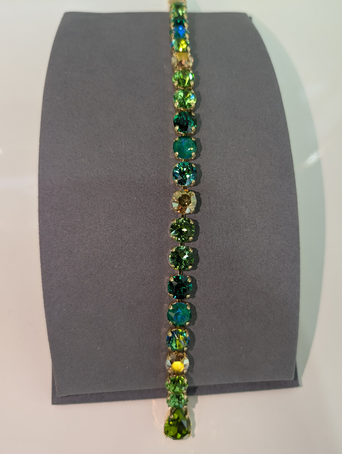 Wafa Prism Drop Lariat Necklace — Green Mix
