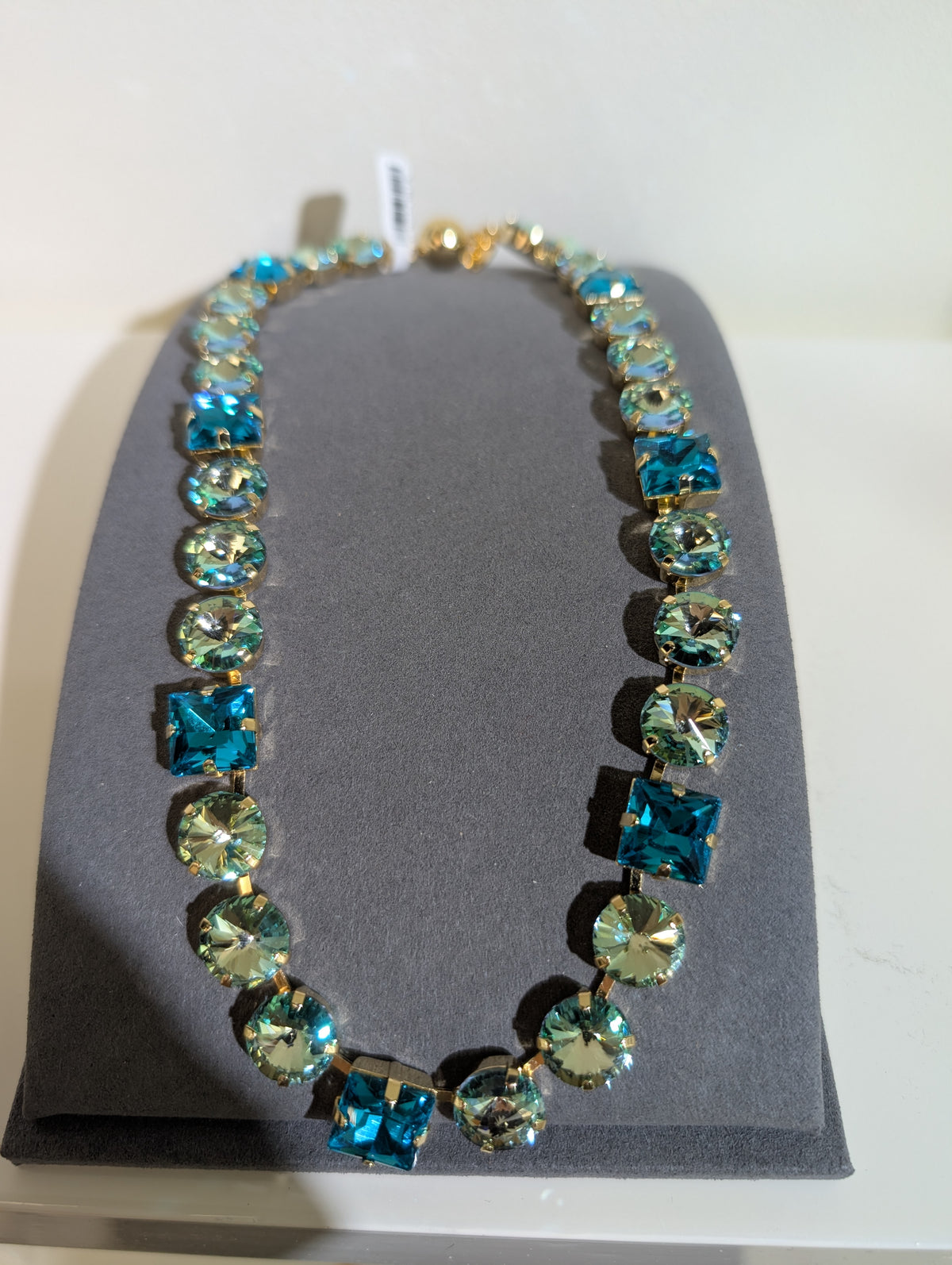 Wafa Radiant Geometry Necklace — Aqua Mix