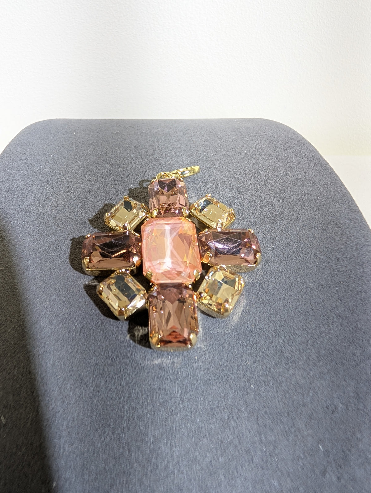 Wafa Radiant Mosaic Pendant — Peach/Champagne
