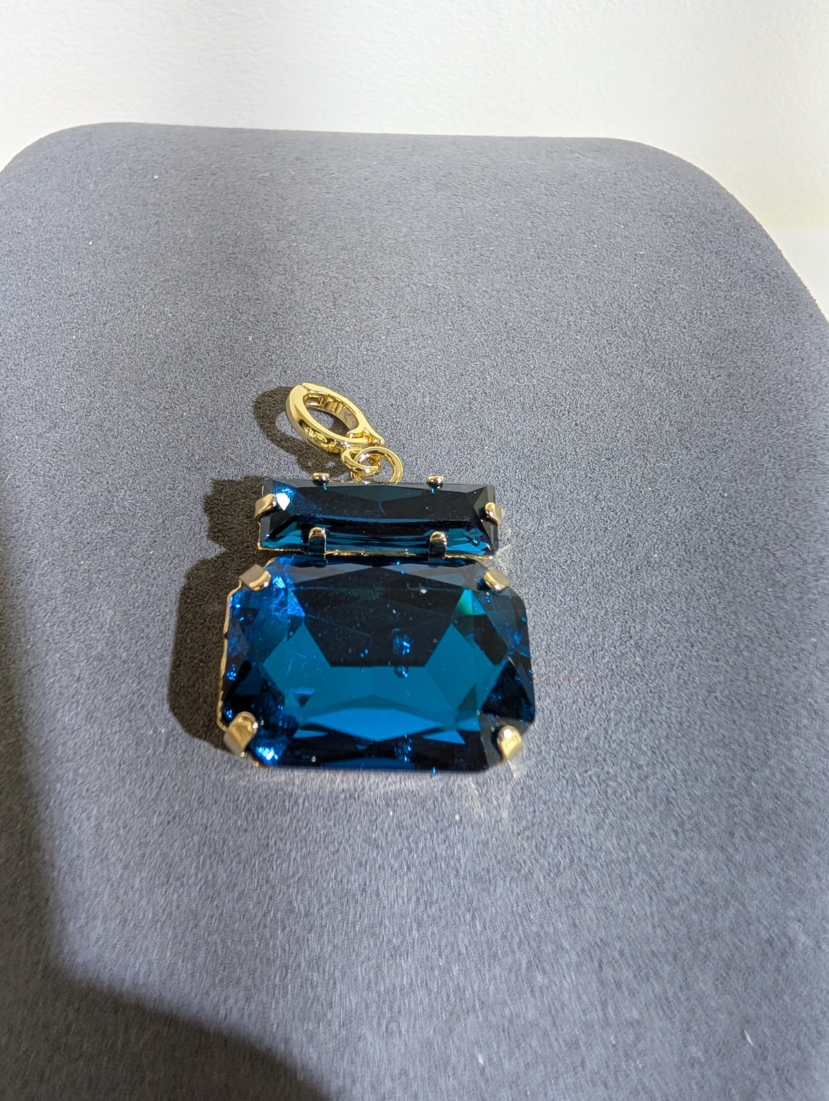 Wafa Rectangle Duet Pendant — Deep Blue
