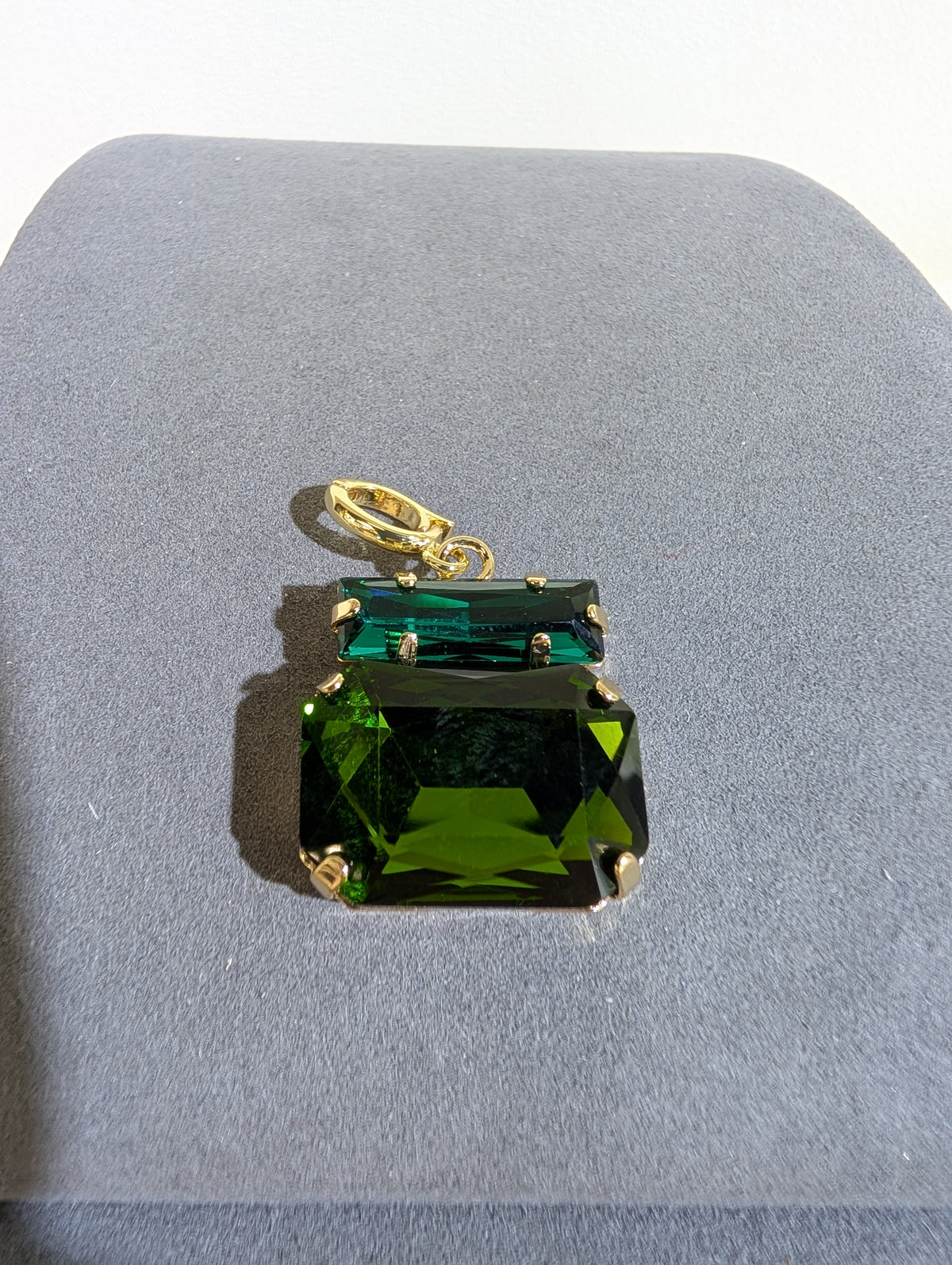 Wafa Rectangle Duet Pendant — Green Mix