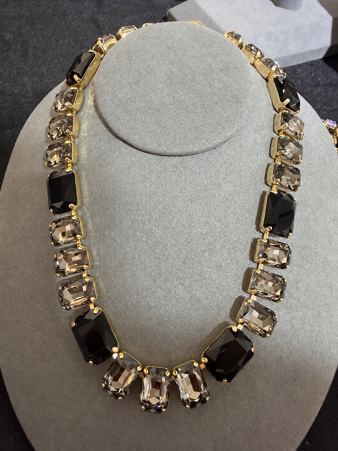 Black / Champagne / Gold Tone